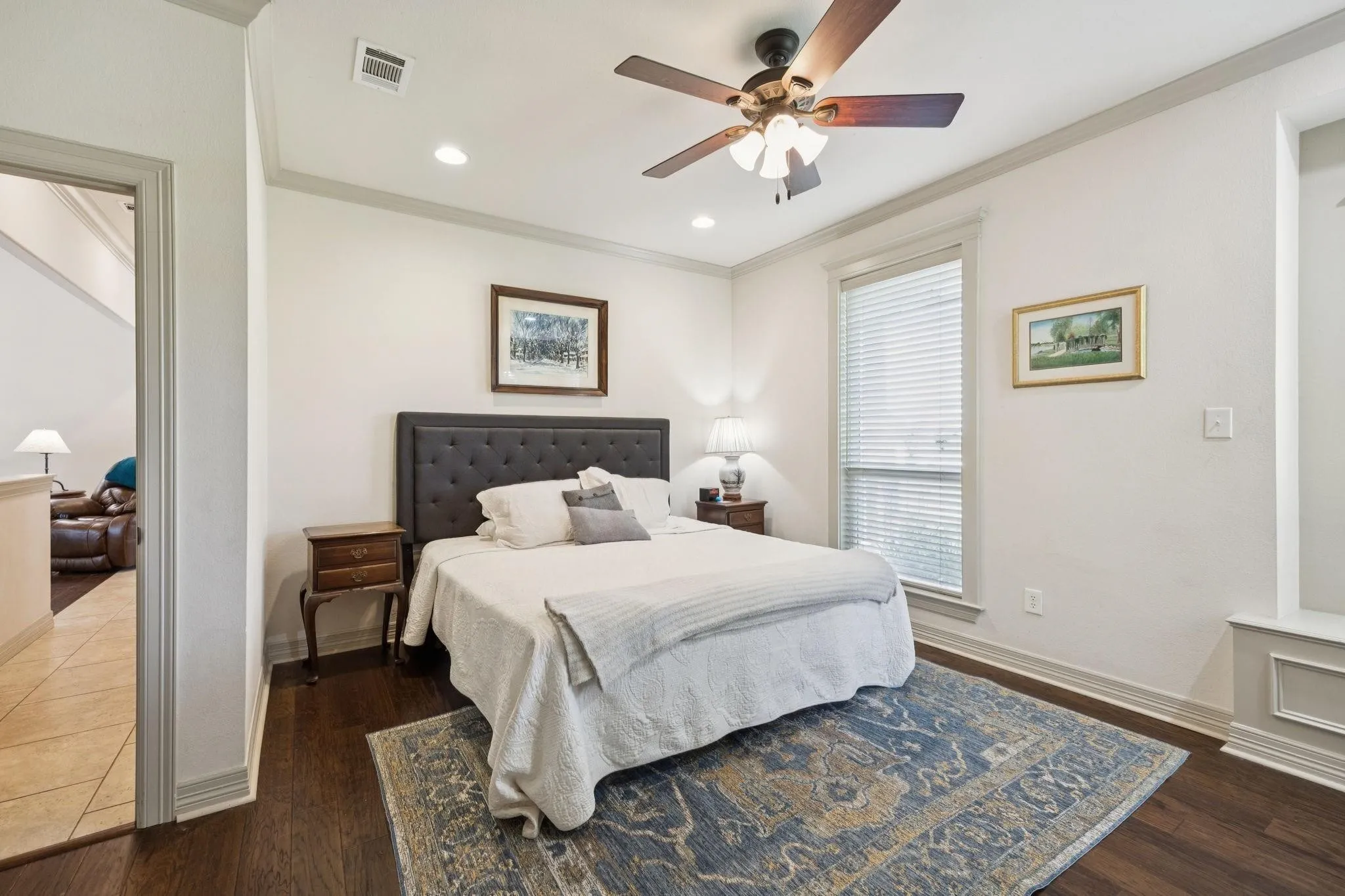 Single Family Residence For Sale in Kaufman County , 101 Beacon Court, Mabank, Texas 75143, 4 Bedroom, 4 Bathroom, 3 Garage spaces, 3,120 Sqft, built in 2014, Price $600,000, mls#21362311, Real Estate Agent in Mabank, Homes For Sale in Kaufman county, Homes For Sale in Mabank, Realtor in Mabank Texas, Real Estate Brokerage Independent Realty Texas, Luminita Cordes Realtor