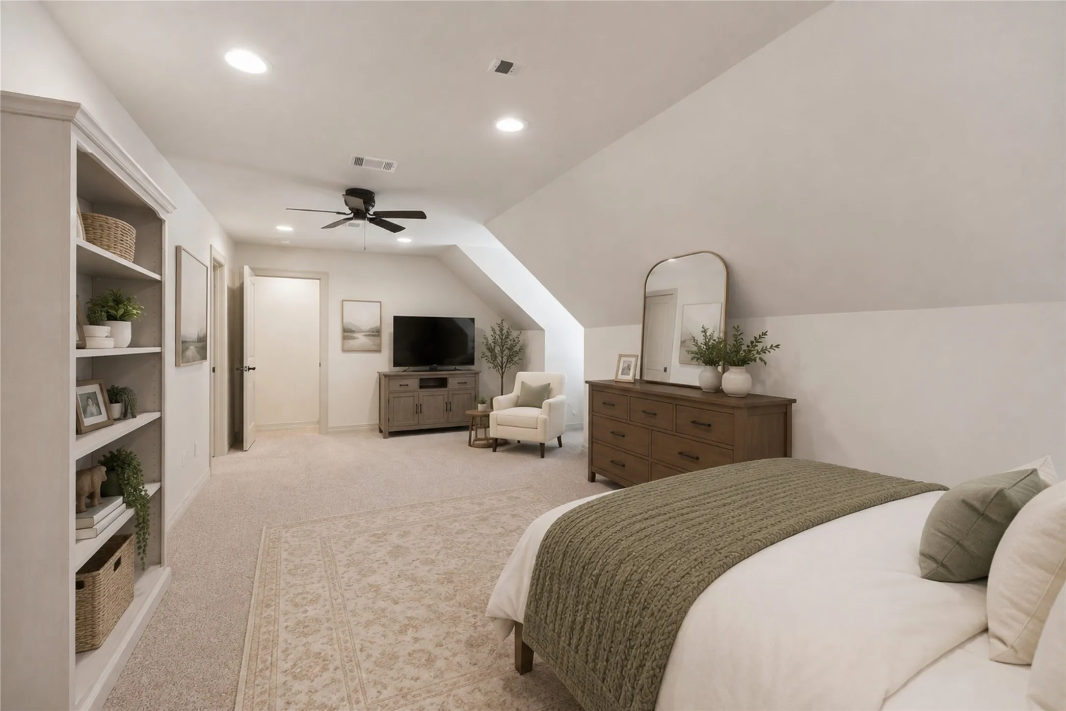 Single Family Residence For Sale in Kaufman County , 101 Beacon Court, Mabank, Texas 75143, 4 Bedroom, 4 Bathroom, 3 Garage spaces, 3,120 Sqft, built in 2014, Price $600,000, mls#21362311, Real Estate Agent in Mabank, Homes For Sale in Kaufman county, Homes For Sale in Mabank, Realtor in Mabank Texas, Real Estate Brokerage Independent Realty Texas, Luminita Cordes Realtor