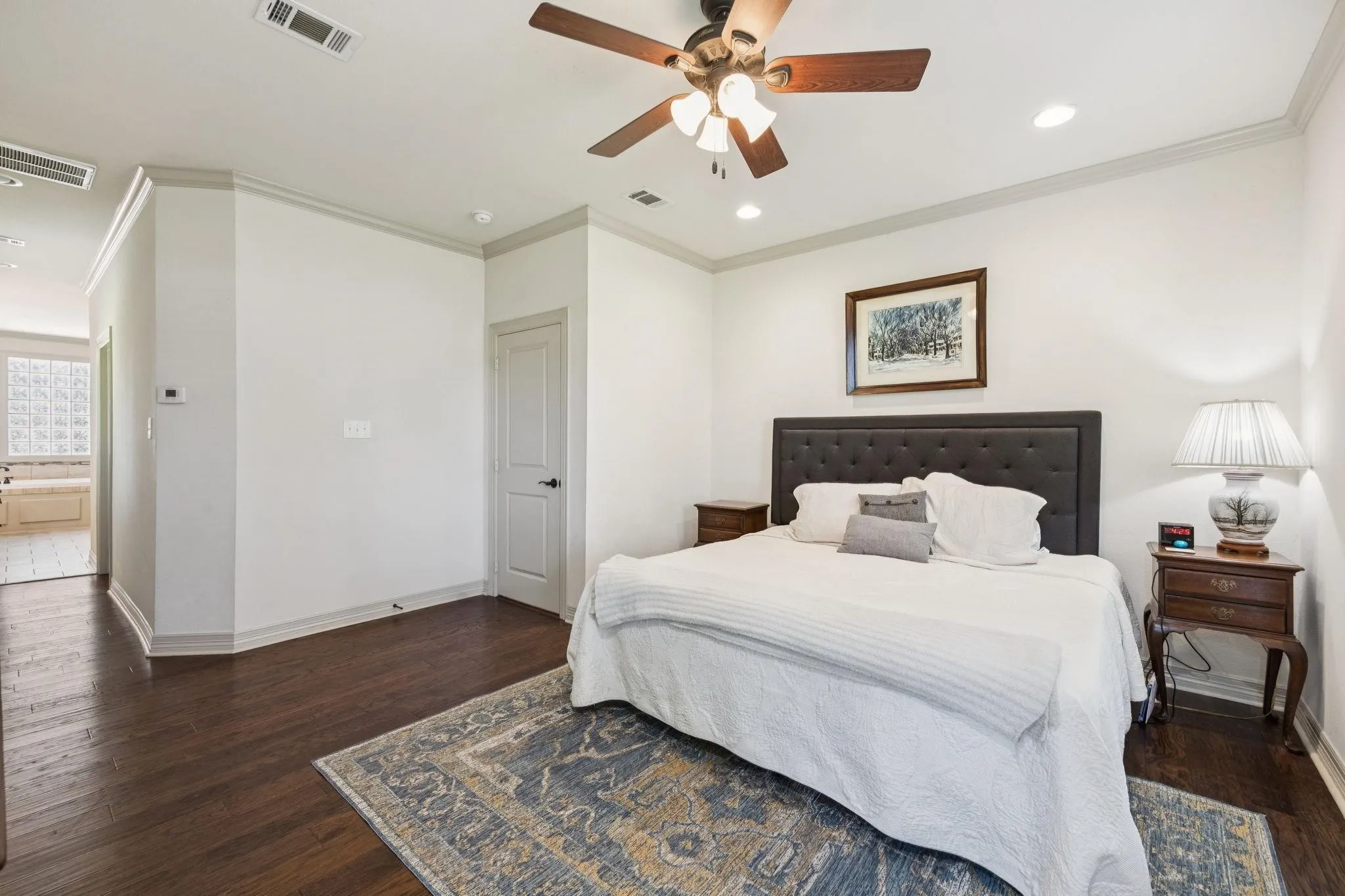Single Family Residence For Sale in Kaufman County , 101 Beacon Court, Mabank, Texas 75143, 4 Bedroom, 4 Bathroom, 3 Garage spaces, 3,120 Sqft, built in 2014, Price $600,000, mls#21362311, Real Estate Agent in Mabank, Homes For Sale in Kaufman county, Homes For Sale in Mabank, Realtor in Mabank Texas, Real Estate Brokerage Independent Realty Texas, Luminita Cordes Realtor