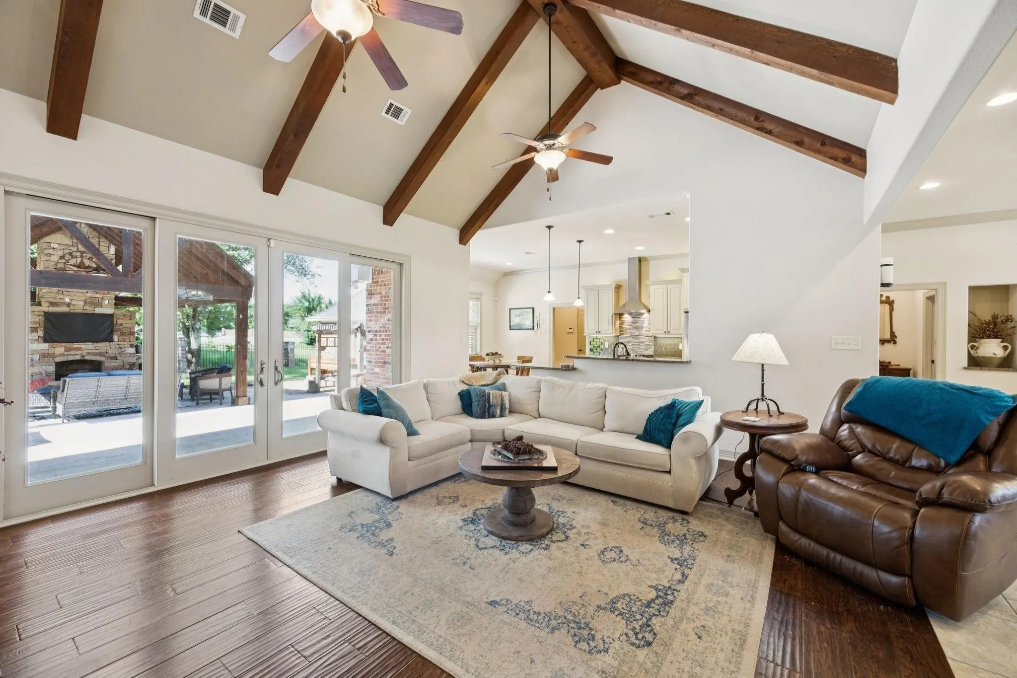 Single Family Residence For Sale in Kaufman County , 101 Beacon Court, Mabank, Texas 75143, 4 Bedroom, 4 Bathroom, 3 Garage spaces, 3,120 Sqft, built in 2014, Price $600,000, mls#21362311, Real Estate Agent in Mabank, Homes For Sale in Kaufman county, Homes For Sale in Mabank, Realtor in Mabank Texas, Real Estate Brokerage Independent Realty Texas, Luminita Cordes Realtor