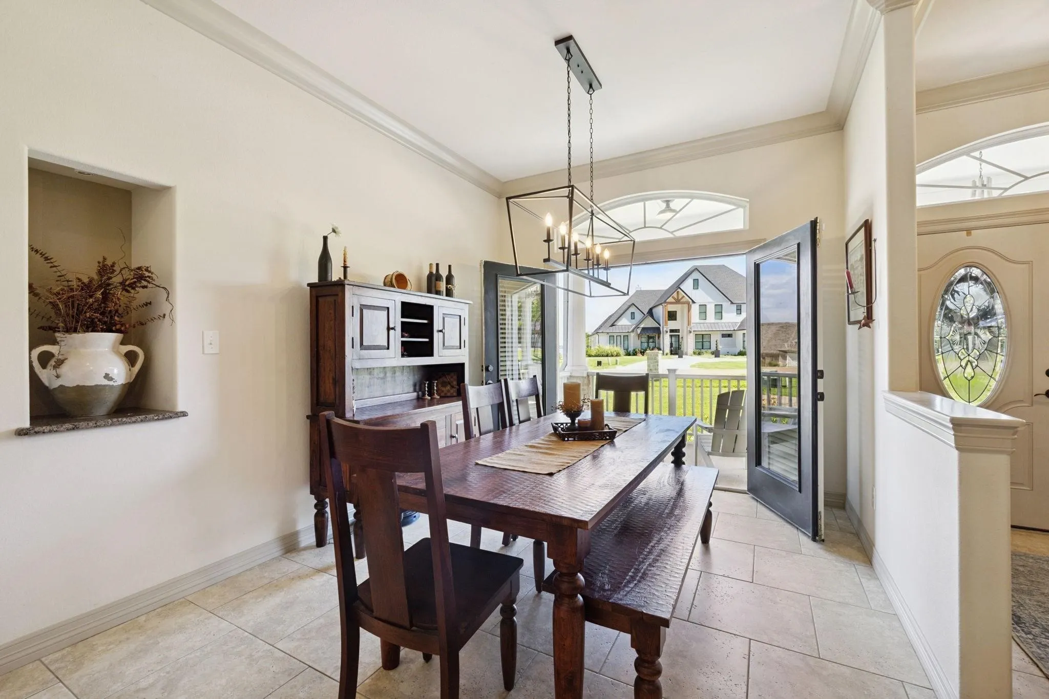 Single Family Residence For Sale in Kaufman County , 101 Beacon Court, Mabank, Texas 75143, 4 Bedroom, 4 Bathroom, 3 Garage spaces, 3,120 Sqft, built in 2014, Price $600,000, mls#21362311, Real Estate Agent in Mabank, Homes For Sale in Kaufman county, Homes For Sale in Mabank, Realtor in Mabank Texas, Real Estate Brokerage Independent Realty Texas, Luminita Cordes Realtor
