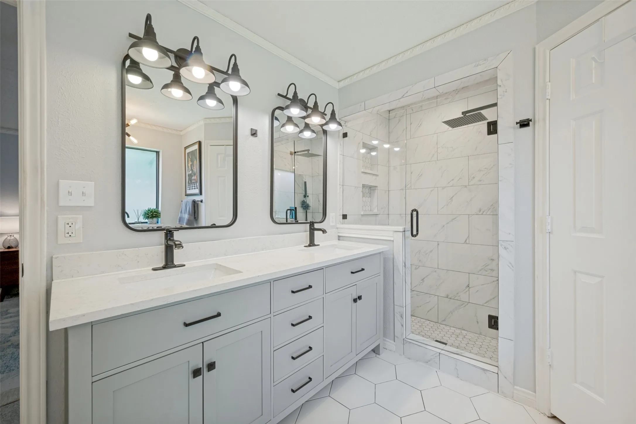 Is this Primary Bath gorgeous or what!!!!!!!!!!!!!!