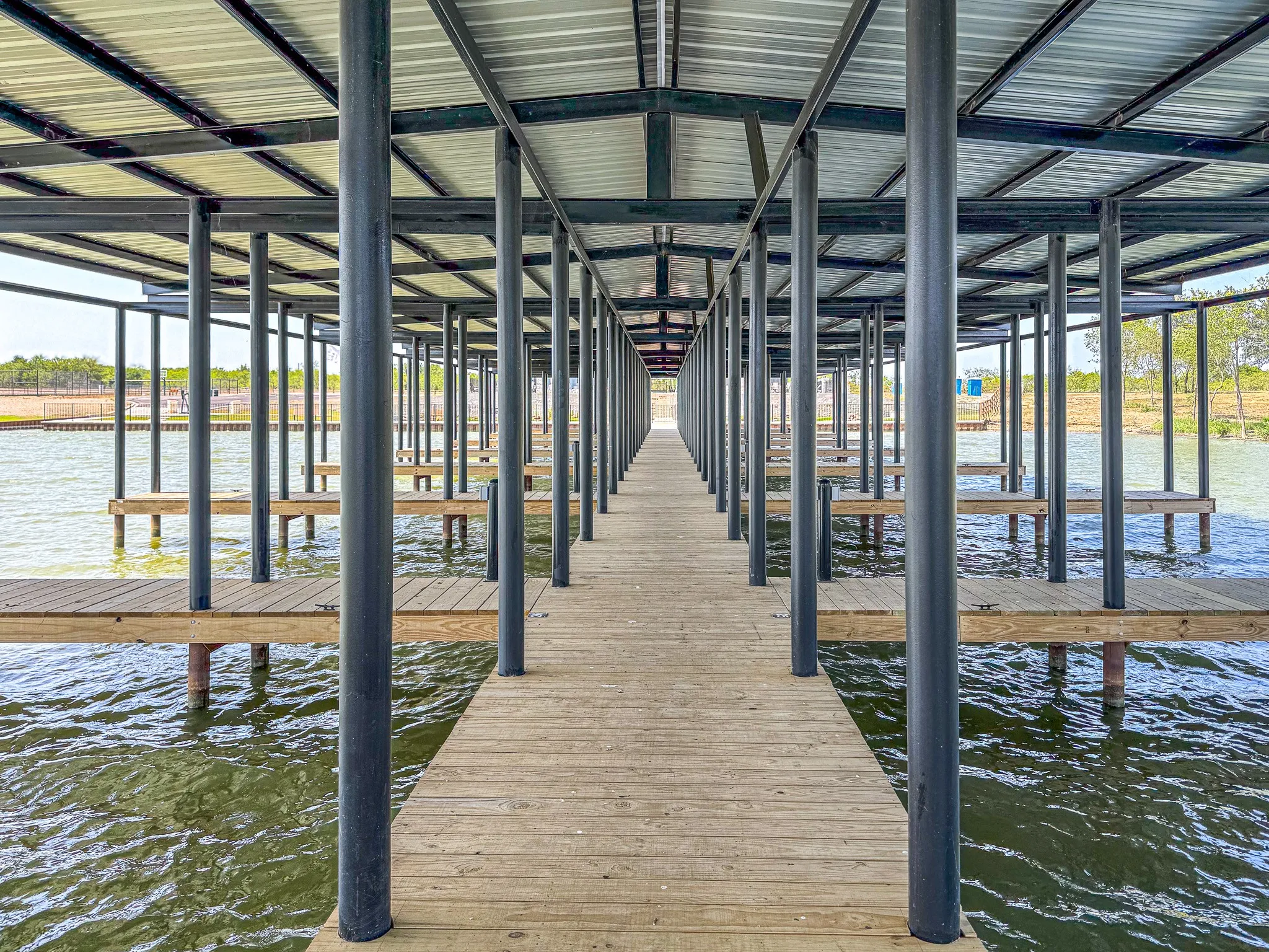 Unimproved Land For Sale in Navarro County , Lot 181 Waterfront Club Drive, Corsicana, Texas 75110, 0, 0, Garage spaces, 0 Sqft, built in 0, mls#21363038, Real Estate Agent in Corsicana, Homes For Sale in Navarro county, Homes For Sale in Corsicana, Realtor in Corsicana Texas, Real Estate Brokerage Independent Realty Texas, Luminita Cordes Realtor