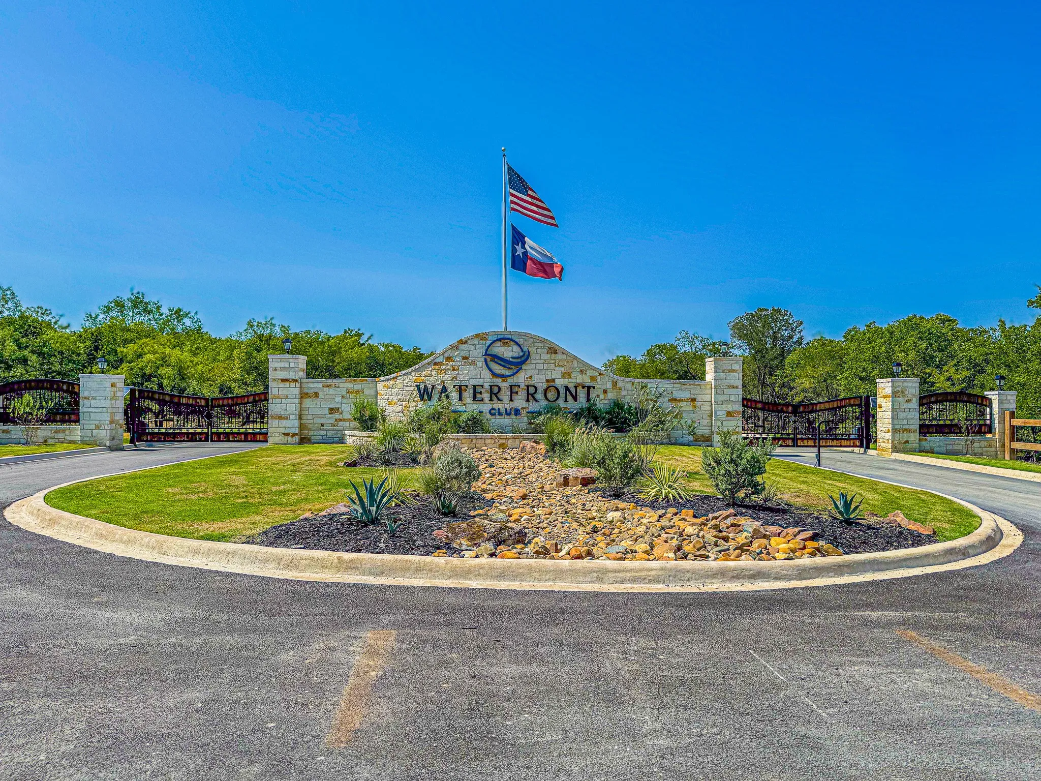 Unimproved Land For Sale in Navarro County , Lot 181 Waterfront Club Drive, Corsicana, Texas 75110, 0, 0, Garage spaces, 0 Sqft, built in 0, mls#21363038, Real Estate Agent in Corsicana, Homes For Sale in Navarro county, Homes For Sale in Corsicana, Realtor in Corsicana Texas, Real Estate Brokerage Independent Realty Texas, Luminita Cordes Realtor