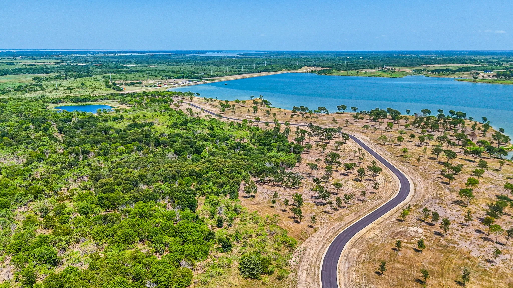 Unimproved Land For Sale in Navarro County , Lot 181 Waterfront Club Drive, Corsicana, Texas 75110, 0, 0, Garage spaces, 0 Sqft, built in 0, mls#21363038, Real Estate Agent in Corsicana, Homes For Sale in Navarro county, Homes For Sale in Corsicana, Realtor in Corsicana Texas, Real Estate Brokerage Independent Realty Texas, Luminita Cordes Realtor