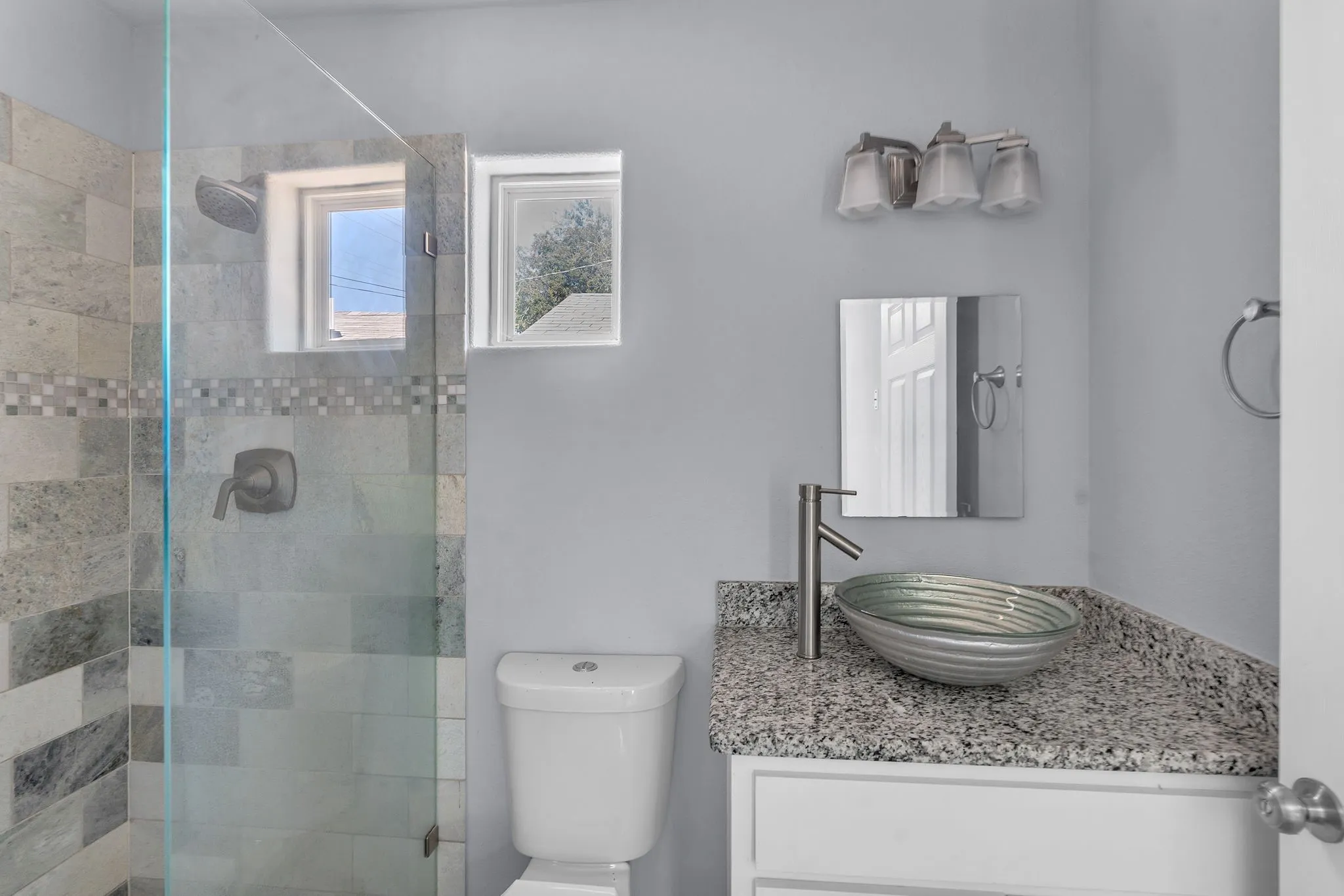 2nd Primary Bath