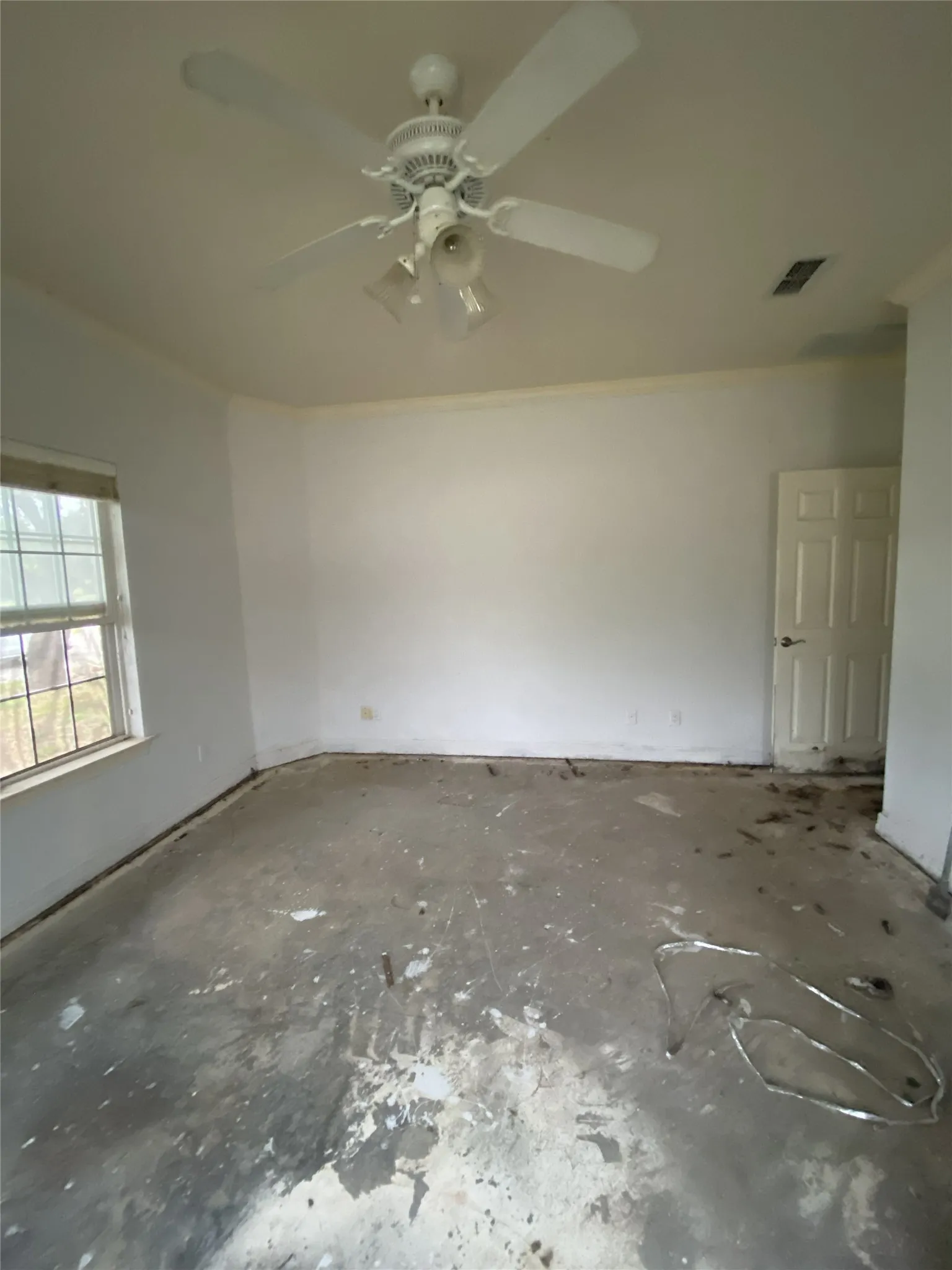 Single Family Residence For Sale in Wise County , 106 Aurora Vista Trail, Aurora, Texas 76078, 4 Bedroom, 4 Bathroom, 3 Garage spaces, 3,202 Sqft, built in 2000, mls#21362984, Real Estate Agent in Aurora, Homes For Sale in Wise county, Homes For Sale in Aurora, Realtor in Aurora Texas, Real Estate Brokerage Independent Realty Texas, Luminita Cordes Realtor