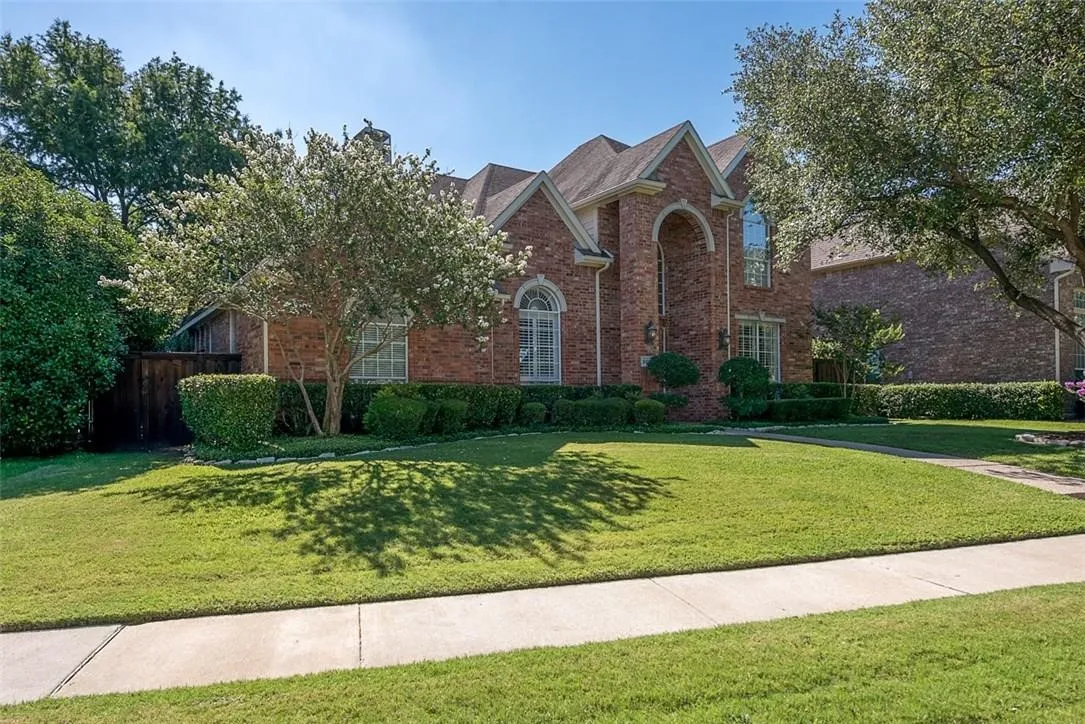 Single Family Residence For Rent in Dallas County , 220 Redwood Drive, Coppell, Texas 75019, 4 Bedroom, 4 Bathroom, 2 Garage spaces, 3,400 Sqft, built in 1993, mls#21361428, Real Estate Agent in Coppell, Homes For Rent in Dallas county, Homes For Rent in Coppell, Realtor in Coppell Texas, Real Estate Brokerage Independent Realty Texas, Luminita Cordes Realtor