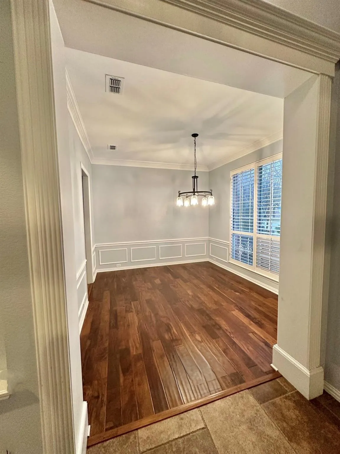 Single Family Residence For Rent in Dallas County , 220 Redwood Drive, Coppell, Texas 75019, 4 Bedroom, 4 Bathroom, 2 Garage spaces, 3,400 Sqft, built in 1993, mls#21361428, Real Estate Agent in Coppell, Homes For Rent in Dallas county, Homes For Rent in Coppell, Realtor in Coppell Texas, Real Estate Brokerage Independent Realty Texas, Luminita Cordes Realtor