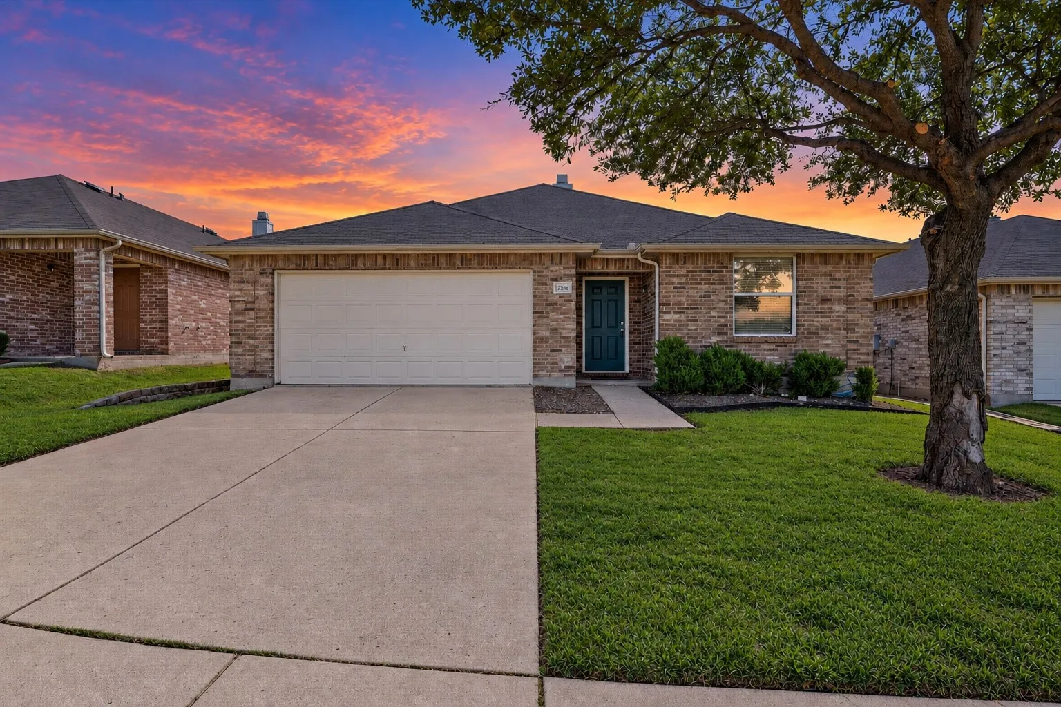 Single Family Residence For Rent