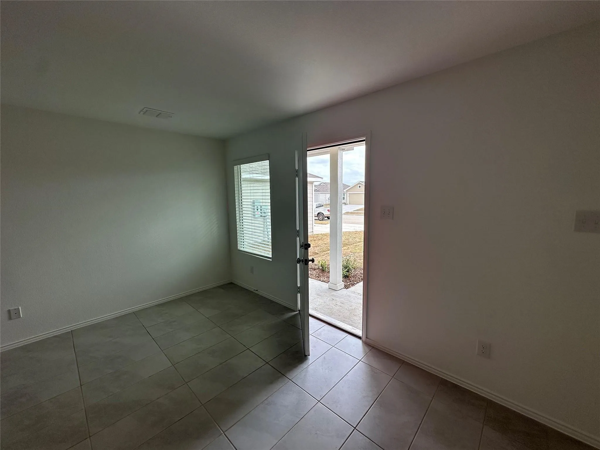 Single Family Residence For Rent in Collin County , 937 Mountain Laurel, Princeton, Texas 75407, 3 Bedroom, 2 Bathroom, 2 Garage spaces, 1,436 Sqft, built in 2024, mls#21319416, Real Estate Agent in Princeton, Homes For Rent in Collin county, Homes For Rent in Princeton, Realtor in Princeton Texas, Real Estate Brokerage Independent Realty Texas, Luminita Cordes Realtor