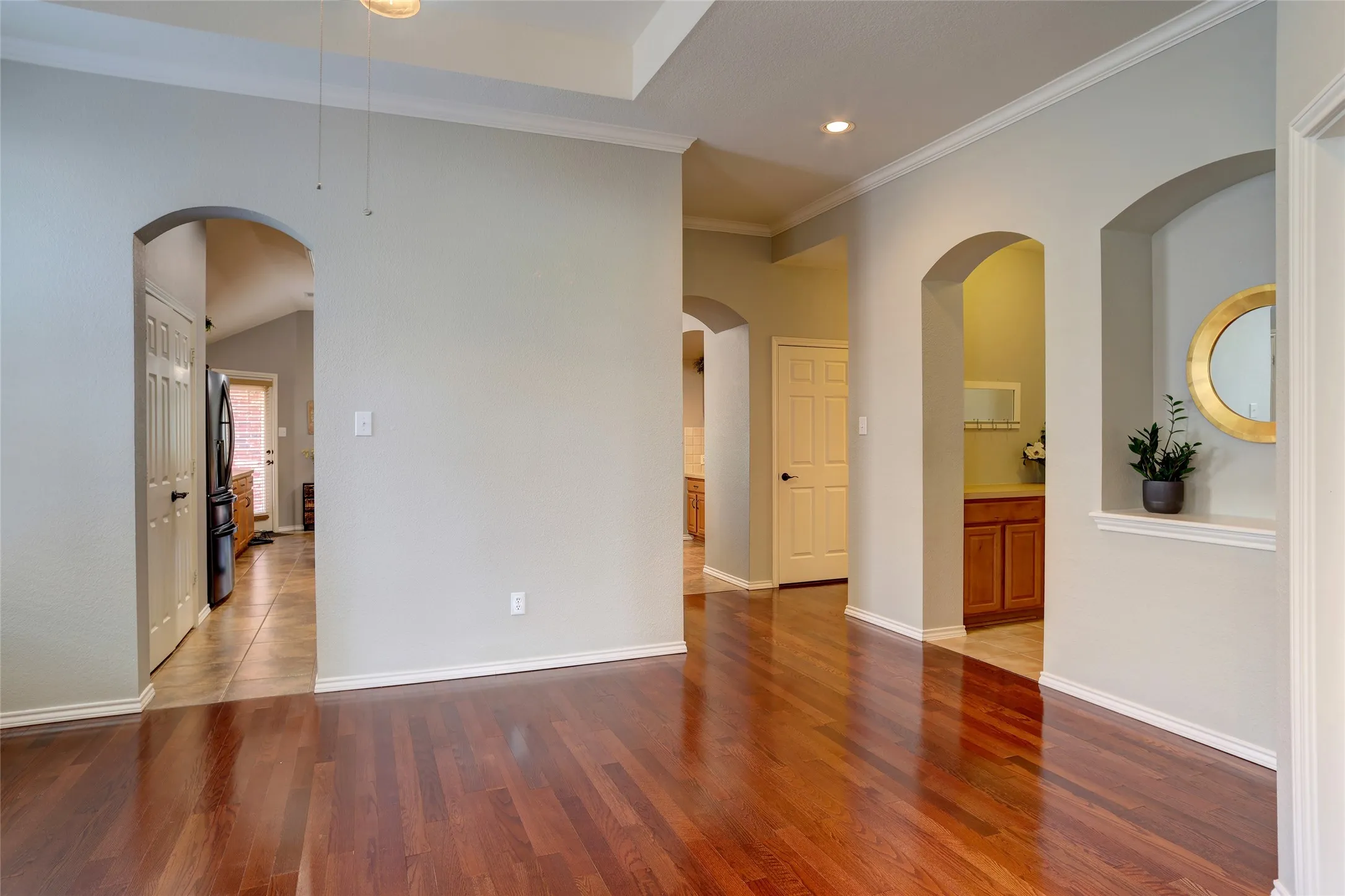 Single Family Residence For Sale in Collin County , 4500 Maidstone Way, Mc Kinney, Texas 75070, 4 Bedroom, 3 Bathroom, 2 Garage spaces, 2,303 Sqft, built in 2003, mls#21357021, Real Estate Agent in Mc Kinney, Homes For Sale in Collin county, Homes For Sale in Mc Kinney, Realtor in Mc Kinney Texas, Real Estate Brokerage Independent Realty Texas, Luminita Cordes Realtor