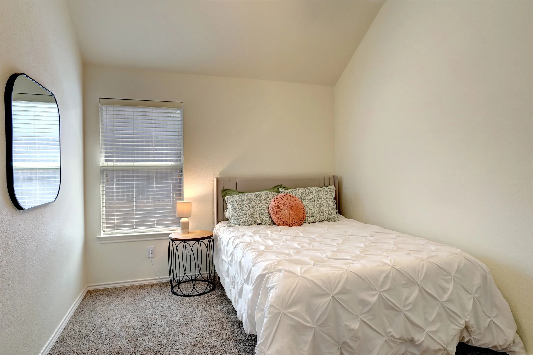 Single Family Residence For Sale in Collin County , 4500 Maidstone Way, Mc Kinney, Texas 75070, 4 Bedroom, 3 Bathroom, 2 Garage spaces, 2,303 Sqft, built in 2003, mls#21357021, Real Estate Agent in Mc Kinney, Homes For Sale in Collin county, Homes For Sale in Mc Kinney, Realtor in Mc Kinney Texas, Real Estate Brokerage Independent Realty Texas, Luminita Cordes Realtor