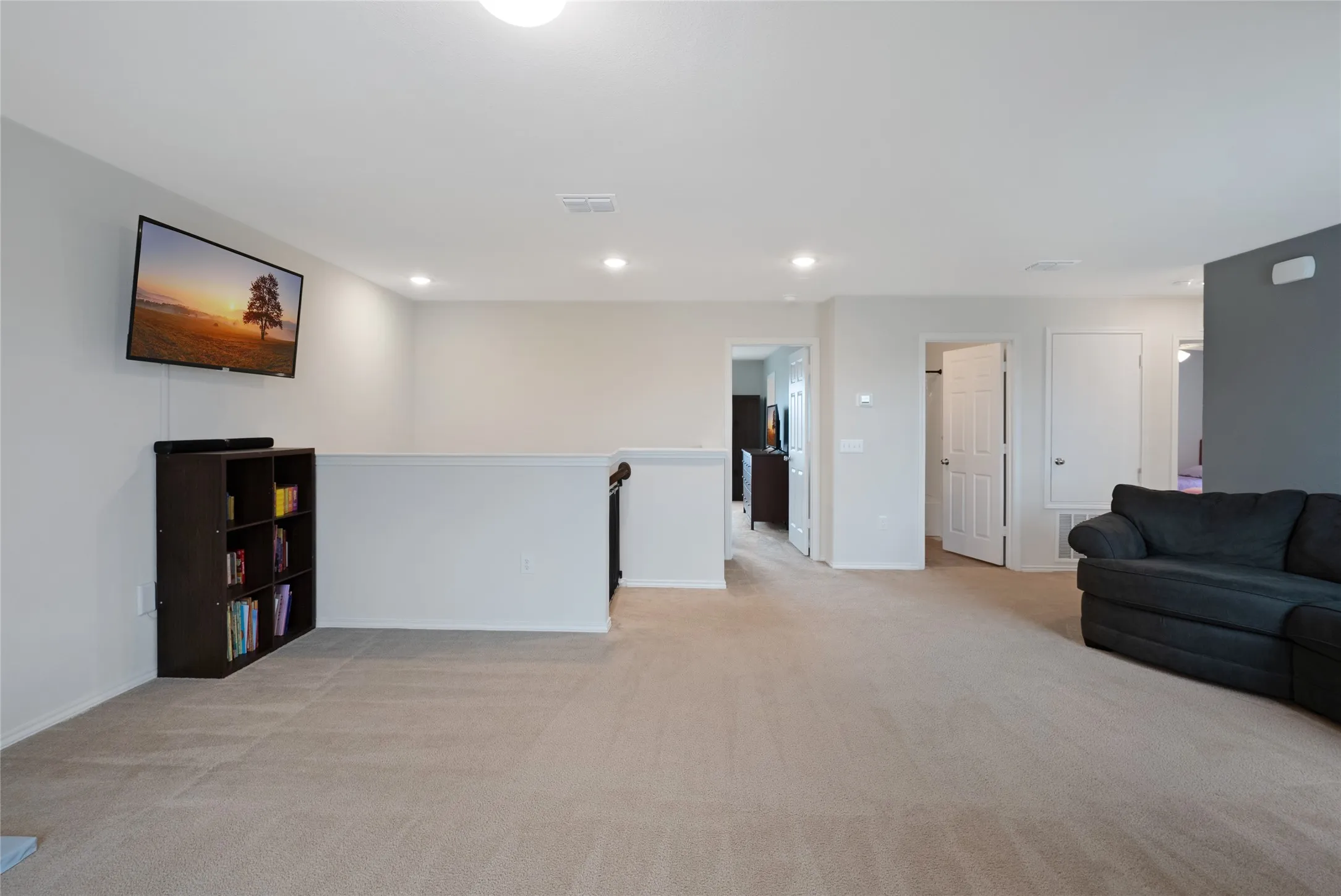 Single Family Residence For Sale in Denton County , 1308 Trace Drive, Aubrey, Texas 76227, 4 Bedroom, 3 Bathroom, 2 Garage spaces, 2,089 Sqft, built in 2020, mls#21362923, Real Estate Agent in Aubrey, Homes For Sale in Denton county, Homes For Sale in Aubrey, Realtor in Aubrey Texas, Real Estate Brokerage Independent Realty Texas, Luminita Cordes Realtor