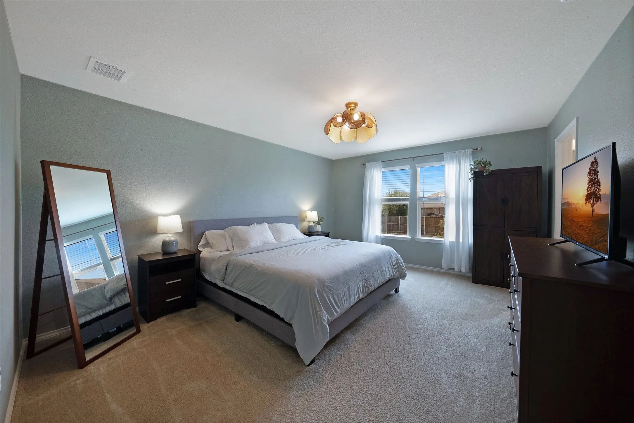 Single Family Residence For Sale in Denton County , 1308 Trace Drive, Aubrey, Texas 76227, 4 Bedroom, 3 Bathroom, 2 Garage spaces, 2,089 Sqft, built in 2020, mls#21362923, Real Estate Agent in Aubrey, Homes For Sale in Denton county, Homes For Sale in Aubrey, Realtor in Aubrey Texas, Real Estate Brokerage Independent Realty Texas, Luminita Cordes Realtor