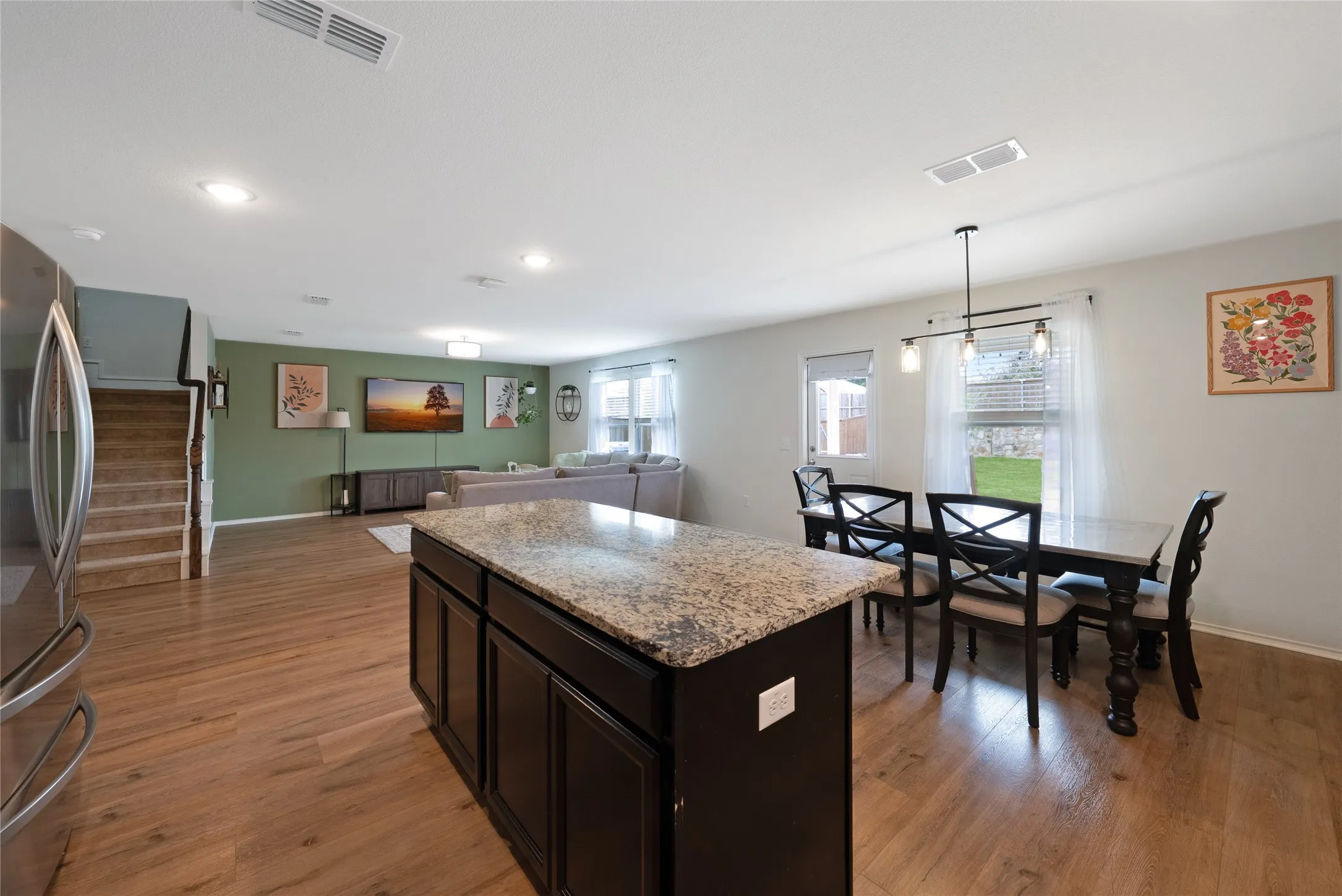 Single Family Residence For Sale in Denton County , 1308 Trace Drive, Aubrey, Texas 76227, 4 Bedroom, 3 Bathroom, 2 Garage spaces, 2,089 Sqft, built in 2020, mls#21362923, Real Estate Agent in Aubrey, Homes For Sale in Denton county, Homes For Sale in Aubrey, Realtor in Aubrey Texas, Real Estate Brokerage Independent Realty Texas, Luminita Cordes Realtor