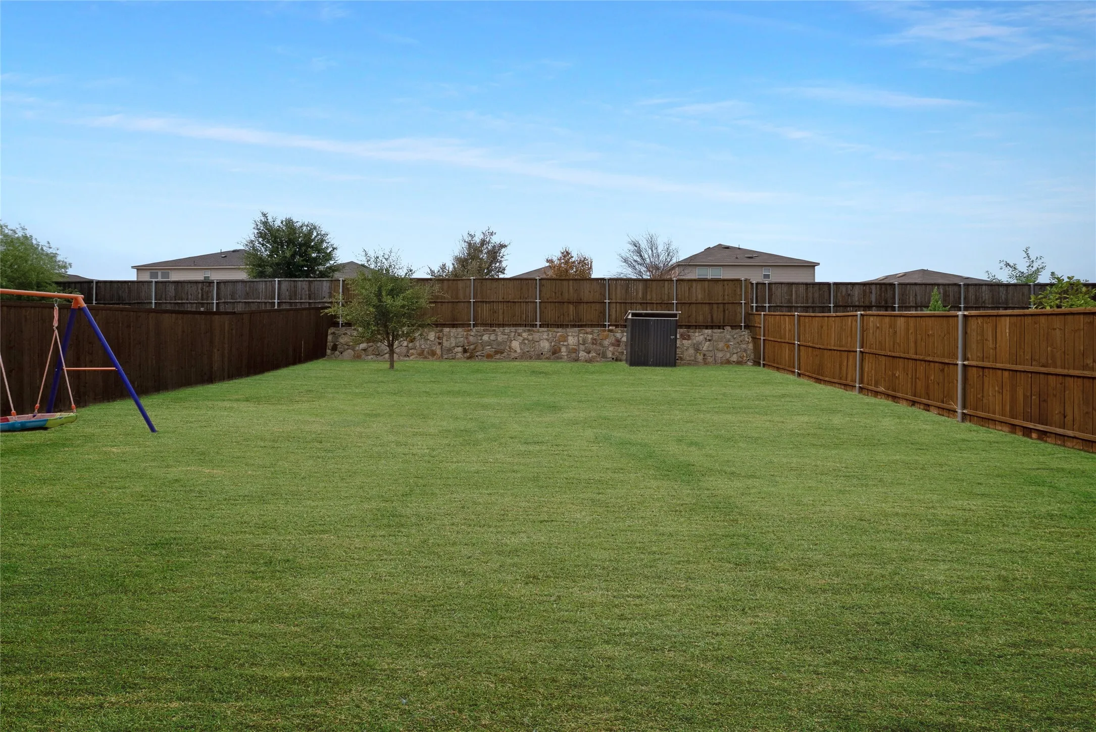 Single Family Residence For Sale in Denton County , 1308 Trace Drive, Aubrey, Texas 76227, 4 Bedroom, 3 Bathroom, 2 Garage spaces, 2,089 Sqft, built in 2020, mls#21362923, Real Estate Agent in Aubrey, Homes For Sale in Denton county, Homes For Sale in Aubrey, Realtor in Aubrey Texas, Real Estate Brokerage Independent Realty Texas, Luminita Cordes Realtor