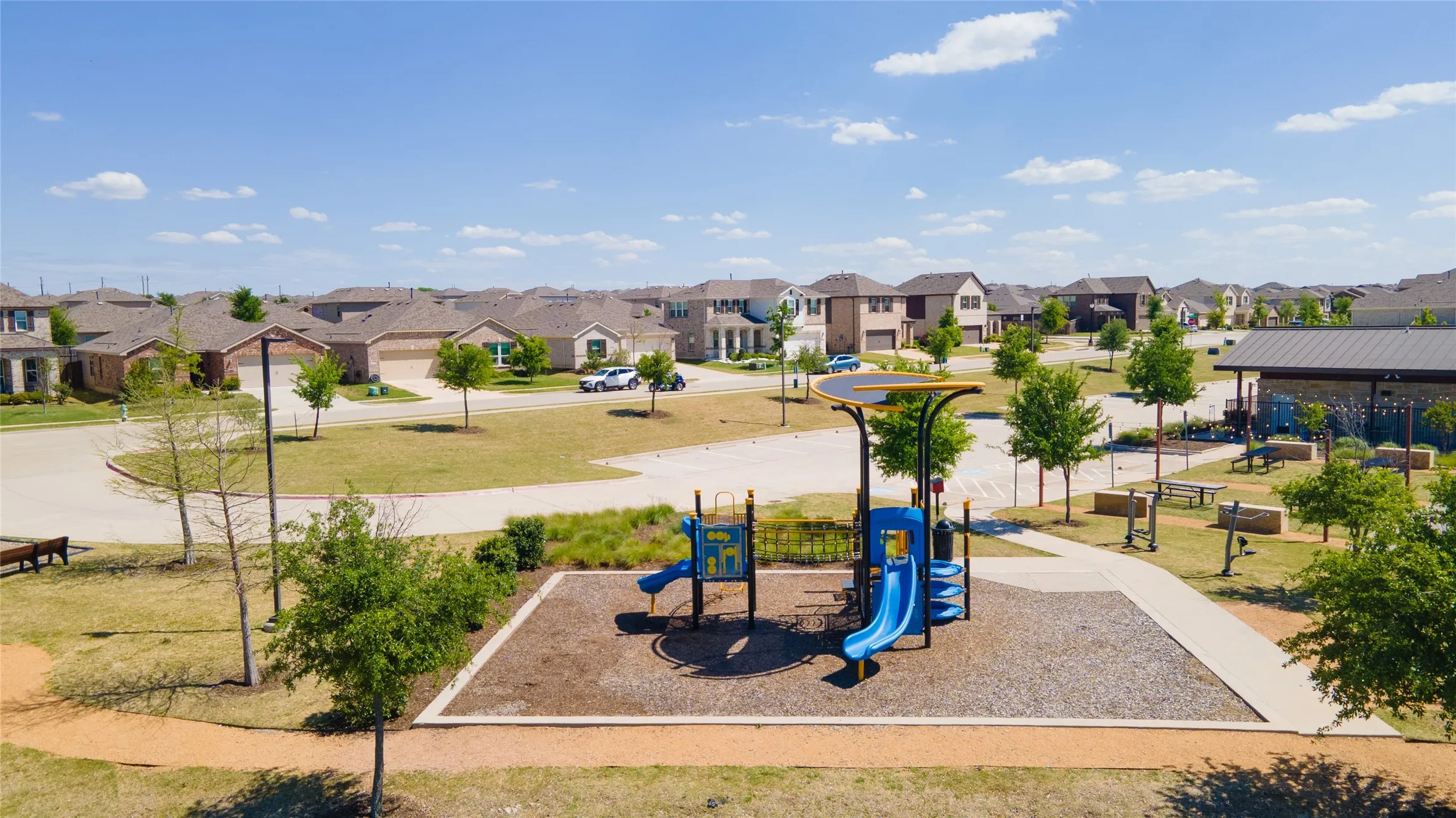 Single Family Residence For Sale in Denton County , 1308 Trace Drive, Aubrey, Texas 76227, 4 Bedroom, 3 Bathroom, 2 Garage spaces, 2,089 Sqft, built in 2020, mls#21362923, Real Estate Agent in Aubrey, Homes For Sale in Denton county, Homes For Sale in Aubrey, Realtor in Aubrey Texas, Real Estate Brokerage Independent Realty Texas, Luminita Cordes Realtor