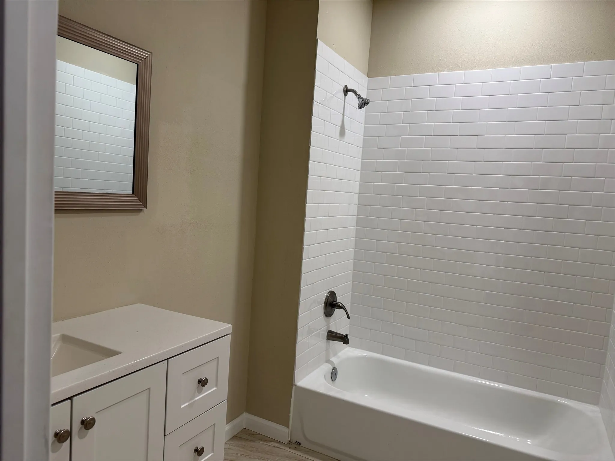 Townhouse For Rent in Dallas County , 226 Heritage Court, Seagoville, Texas 75159, 3 Bedroom, 3 Bathroom, 2 Garage spaces, 1,640 Sqft, built in 2021, mls#21362409, Real Estate Agent in Seagoville, Homes For Rent in Dallas county, Homes For Rent in Seagoville, Realtor in Seagoville Texas, Real Estate Brokerage Independent Realty Texas, Luminita Cordes Realtor