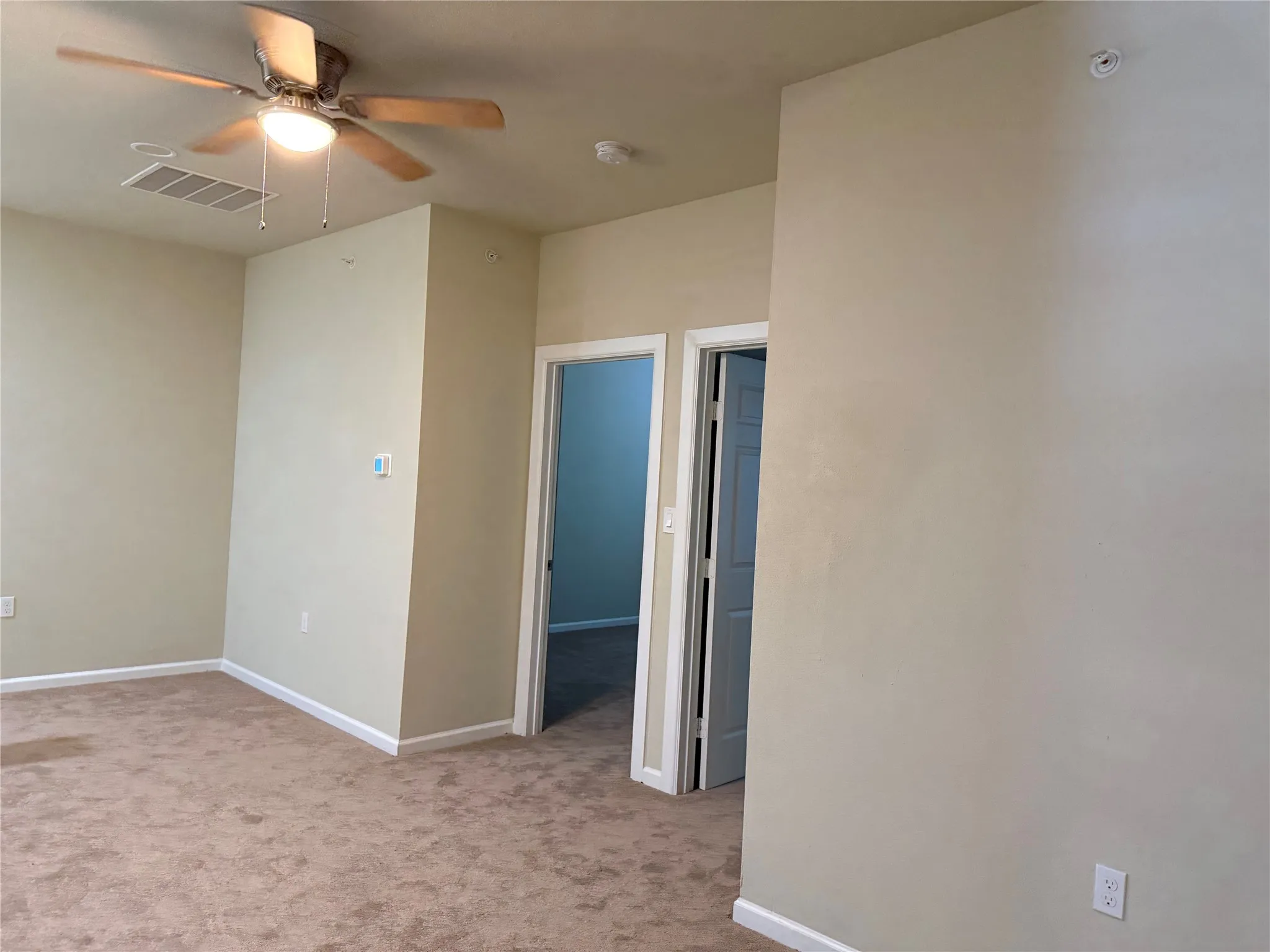 Townhouse For Rent in Dallas County , 226 Heritage Court, Seagoville, Texas 75159, 3 Bedroom, 3 Bathroom, 2 Garage spaces, 1,640 Sqft, built in 2021, mls#21362409, Real Estate Agent in Seagoville, Homes For Rent in Dallas county, Homes For Rent in Seagoville, Realtor in Seagoville Texas, Real Estate Brokerage Independent Realty Texas, Luminita Cordes Realtor