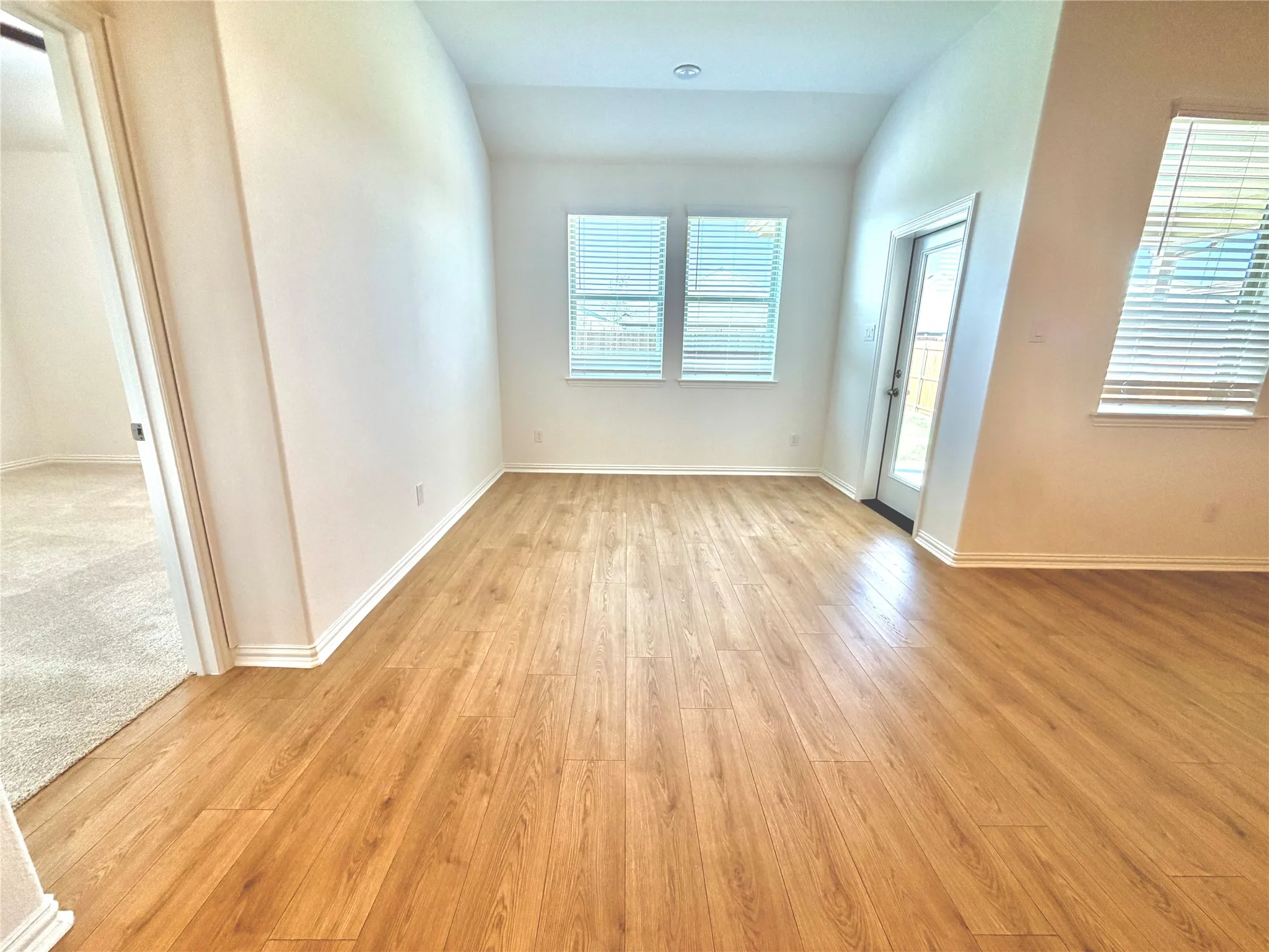 Single Family Residence For Rent in Rockwall County , 1609 Gulin, Royse City, Texas 75189, 5 Bedroom, 3 Bathroom, 2 Garage spaces, 2,845 Sqft, built in 2026, mls#21363020, Real Estate Agent in Royse City, Homes For Rent in Rockwall county, Homes For Rent in Royse City, Realtor in Royse City Texas, Real Estate Brokerage Independent Realty Texas, Luminita Cordes Realtor