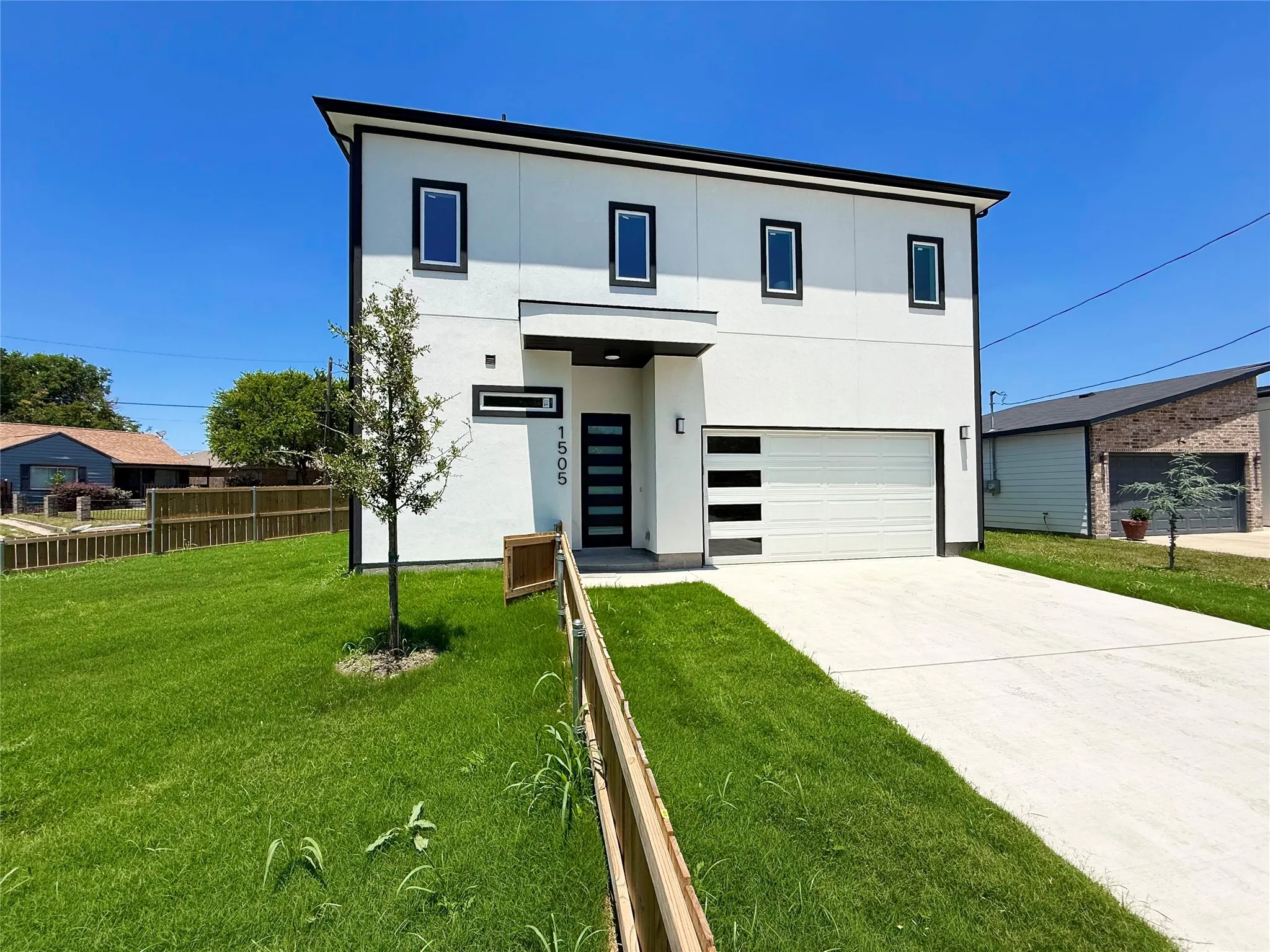Single Family Residence For Rent in Dallas County , 1505 Fordham Road, Dallas, Texas 75216, 3 Bedroom, 3 Bathroom, 2 Garage spaces, 2,122 Sqft, built in 2025, Price $2,695, mls#21357280, Real Estate Agent in Dallas, Homes For Rent in Dallas county, Homes For Rent in Dallas, Realtor in Dallas Texas, Real Estate Brokerage Independent Realty Texas, Luminita Cordes Realtor