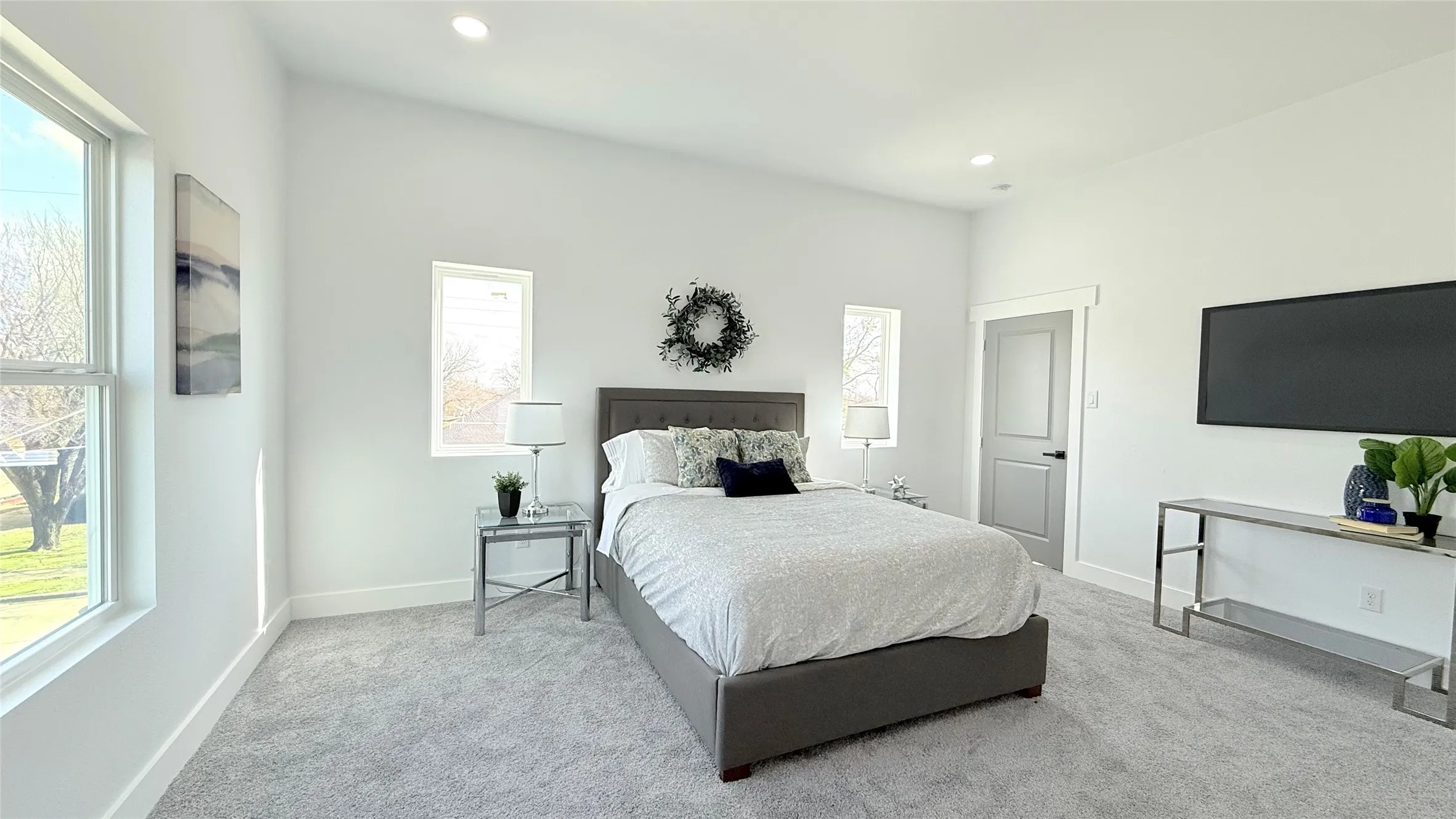 Single Family Residence For Rent in Dallas County , 1505 Fordham Road, Dallas, Texas 75216, 3 Bedroom, 3 Bathroom, 2 Garage spaces, 2,122 Sqft, built in 2025, Price $2,695, mls#21357280, Real Estate Agent in Dallas, Homes For Rent in Dallas county, Homes For Rent in Dallas, Realtor in Dallas Texas, Real Estate Brokerage Independent Realty Texas, Luminita Cordes Realtor