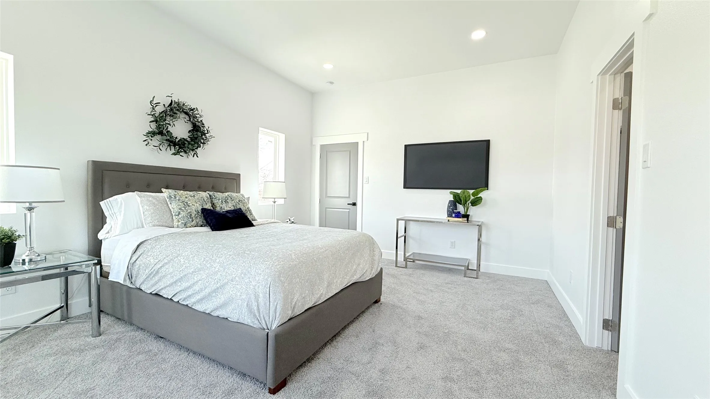 Single Family Residence For Rent in Dallas County , 1505 Fordham Road, Dallas, Texas 75216, 3 Bedroom, 3 Bathroom, 2 Garage spaces, 2,122 Sqft, built in 2025, Price $2,695, mls#21357280, Real Estate Agent in Dallas, Homes For Rent in Dallas county, Homes For Rent in Dallas, Realtor in Dallas Texas, Real Estate Brokerage Independent Realty Texas, Luminita Cordes Realtor