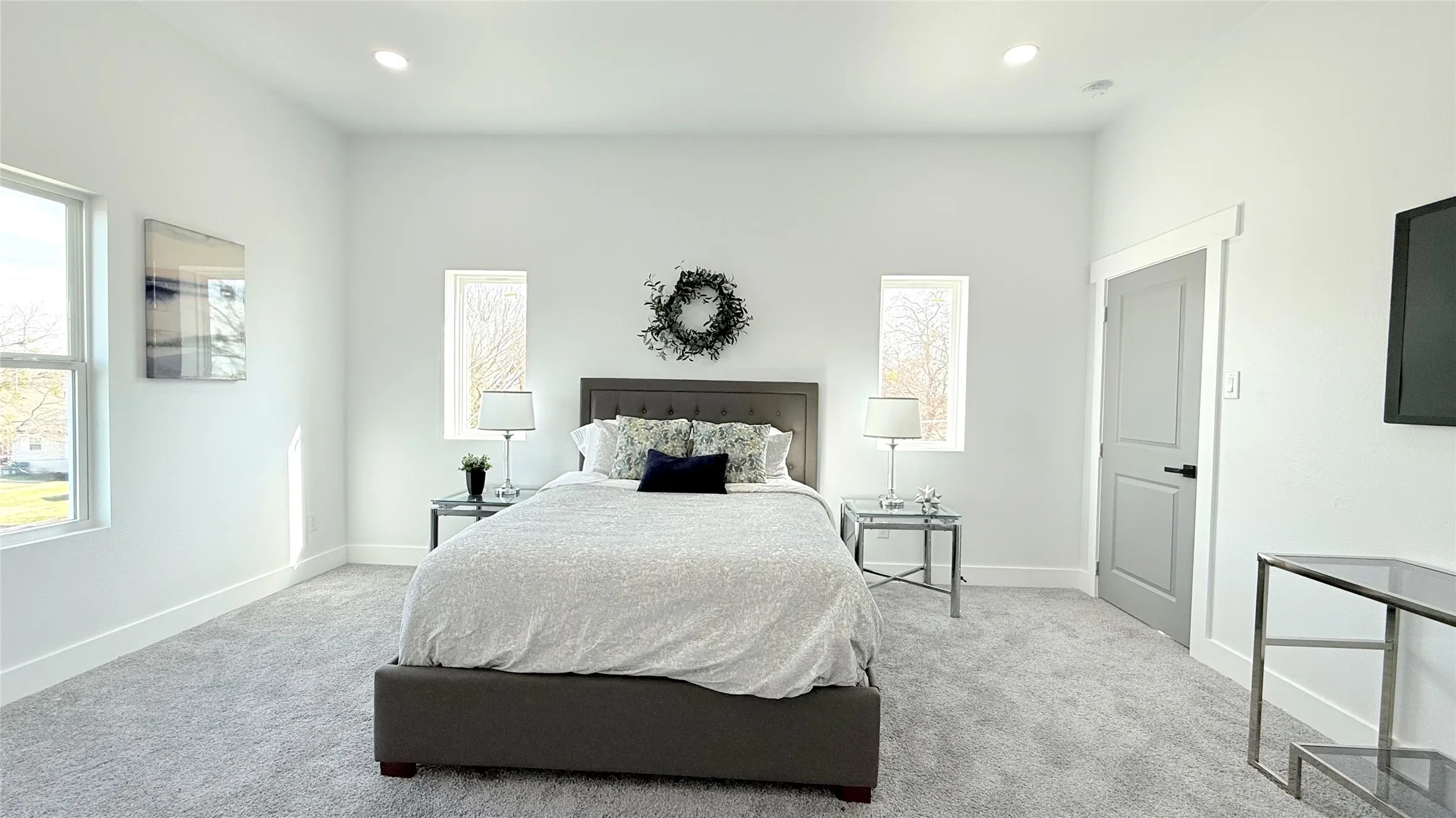 Single Family Residence For Rent in Dallas County , 1505 Fordham Road, Dallas, Texas 75216, 3 Bedroom, 3 Bathroom, 2 Garage spaces, 2,122 Sqft, built in 2025, Price $2,695, mls#21357280, Real Estate Agent in Dallas, Homes For Rent in Dallas county, Homes For Rent in Dallas, Realtor in Dallas Texas, Real Estate Brokerage Independent Realty Texas, Luminita Cordes Realtor