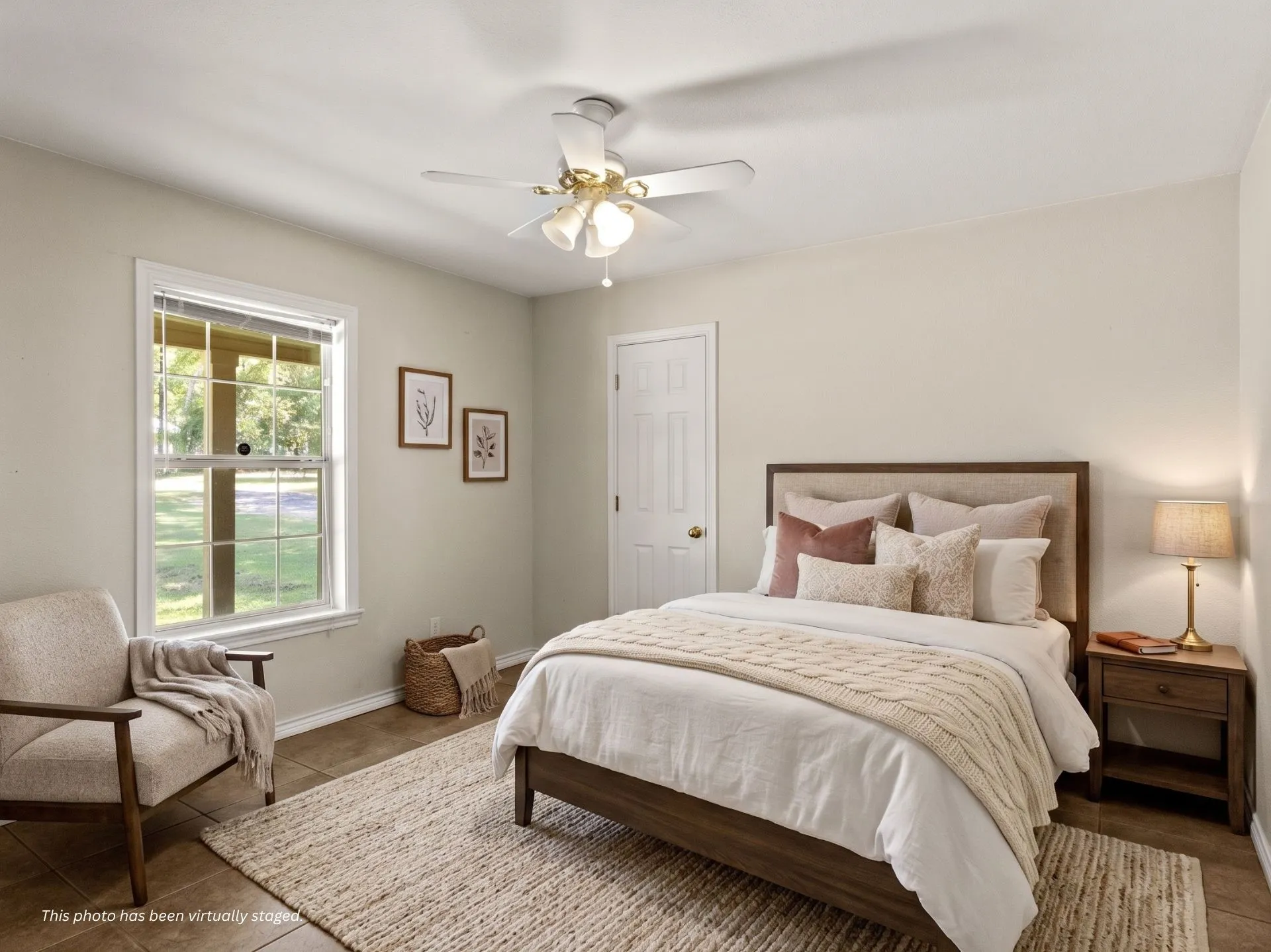 Single Family Residence For Sale in Titus County , 522 CR 4245, Mt Pleasant, Texas 75455, 3 Bedroom, 2 Bathroom, Garage spaces, 1,856 Sqft, built in 2007, mls#21362817, Real Estate Agent in Mt Pleasant, Homes For Sale in Titus county, Homes For Sale in Mt Pleasant, Realtor in Mt Pleasant Texas, Real Estate Brokerage Independent Realty Texas, Luminita Cordes Realtor