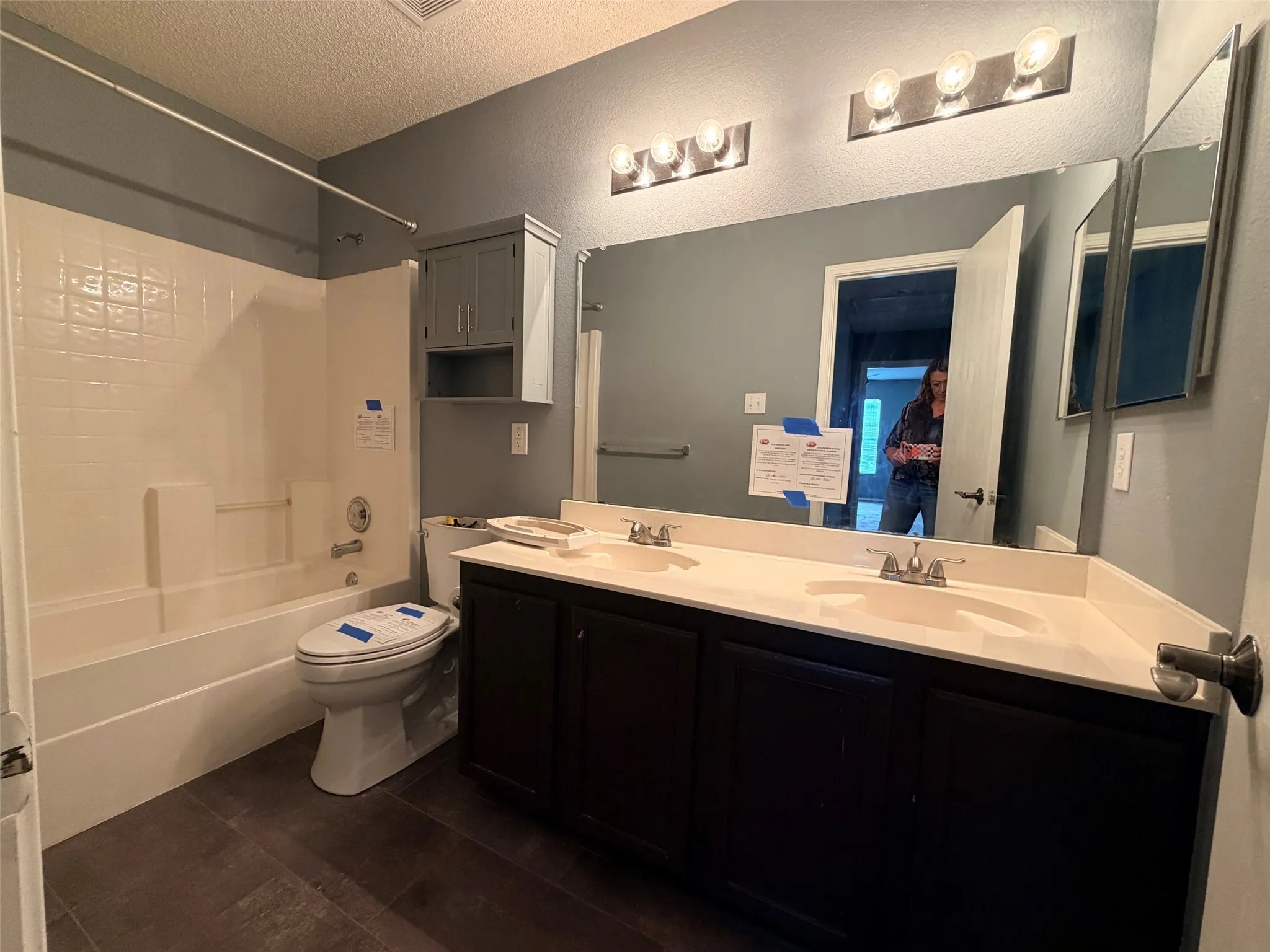 Single Family Residence For Sale in Collin County , 3801 Quail View Drive, Mc Kinney, Texas 75071, 5 Bedroom, 4 Bathroom, 2 Garage spaces, 3,770 Sqft, built in 2002, Price $355,000, mls#21363158, Real Estate Agent in Mc Kinney, Homes For Sale in Collin county, Homes For Sale in Mc Kinney, Realtor in Mc Kinney Texas, Real Estate Brokerage Independent Realty Texas, Luminita Cordes Realtor