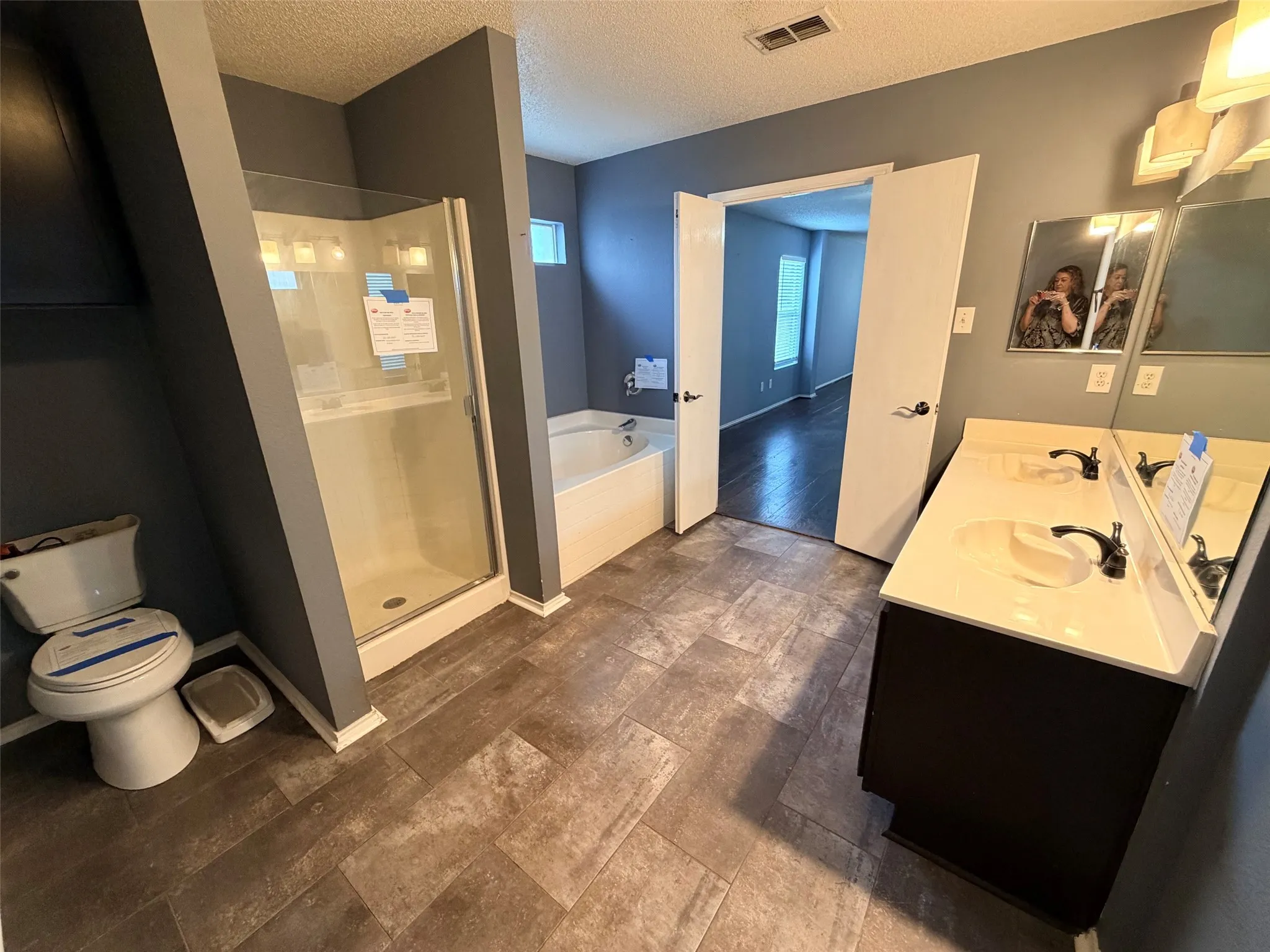 Single Family Residence For Sale in Collin County , 3801 Quail View Drive, Mc Kinney, Texas 75071, 5 Bedroom, 4 Bathroom, 2 Garage spaces, 3,770 Sqft, built in 2002, Price $355,000, mls#21363158, Real Estate Agent in Mc Kinney, Homes For Sale in Collin county, Homes For Sale in Mc Kinney, Realtor in Mc Kinney Texas, Real Estate Brokerage Independent Realty Texas, Luminita Cordes Realtor