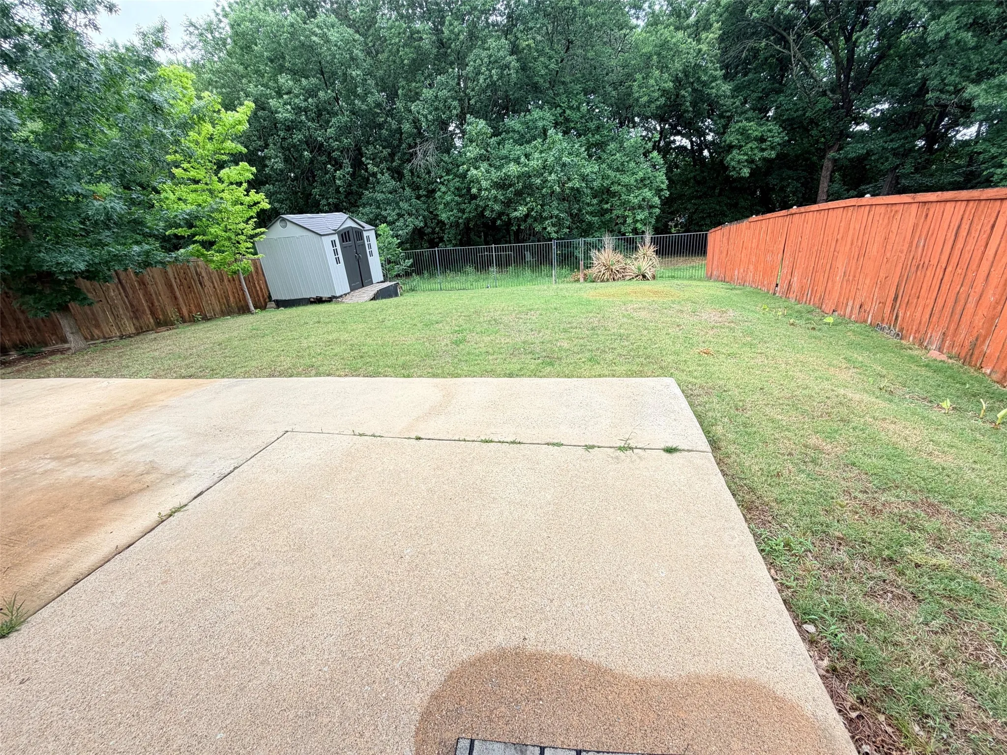 Single Family Residence For Sale in Collin County , 3801 Quail View Drive, Mc Kinney, Texas 75071, 5 Bedroom, 4 Bathroom, 2 Garage spaces, 3,770 Sqft, built in 2002, Price $355,000, mls#21363158, Real Estate Agent in Mc Kinney, Homes For Sale in Collin county, Homes For Sale in Mc Kinney, Realtor in Mc Kinney Texas, Real Estate Brokerage Independent Realty Texas, Luminita Cordes Realtor