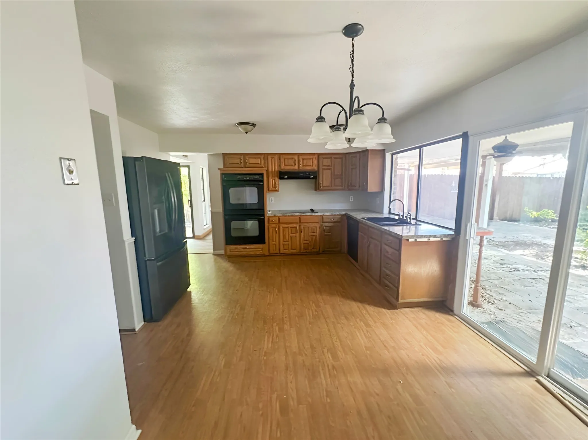 Single Family Residence For Sale in Denton County , 5229 Pruitt Drive, The Colony, Texas 75056, 3 Bedroom, 2 Bathroom, 2 Garage spaces, 1,881 Sqft, built in 1983, mls#21335484, Real Estate Agent in The Colony, Homes For Sale in Denton county, Homes For Sale in The Colony, Realtor in The Colony Texas, Real Estate Brokerage Independent Realty Texas, Luminita Cordes Realtor