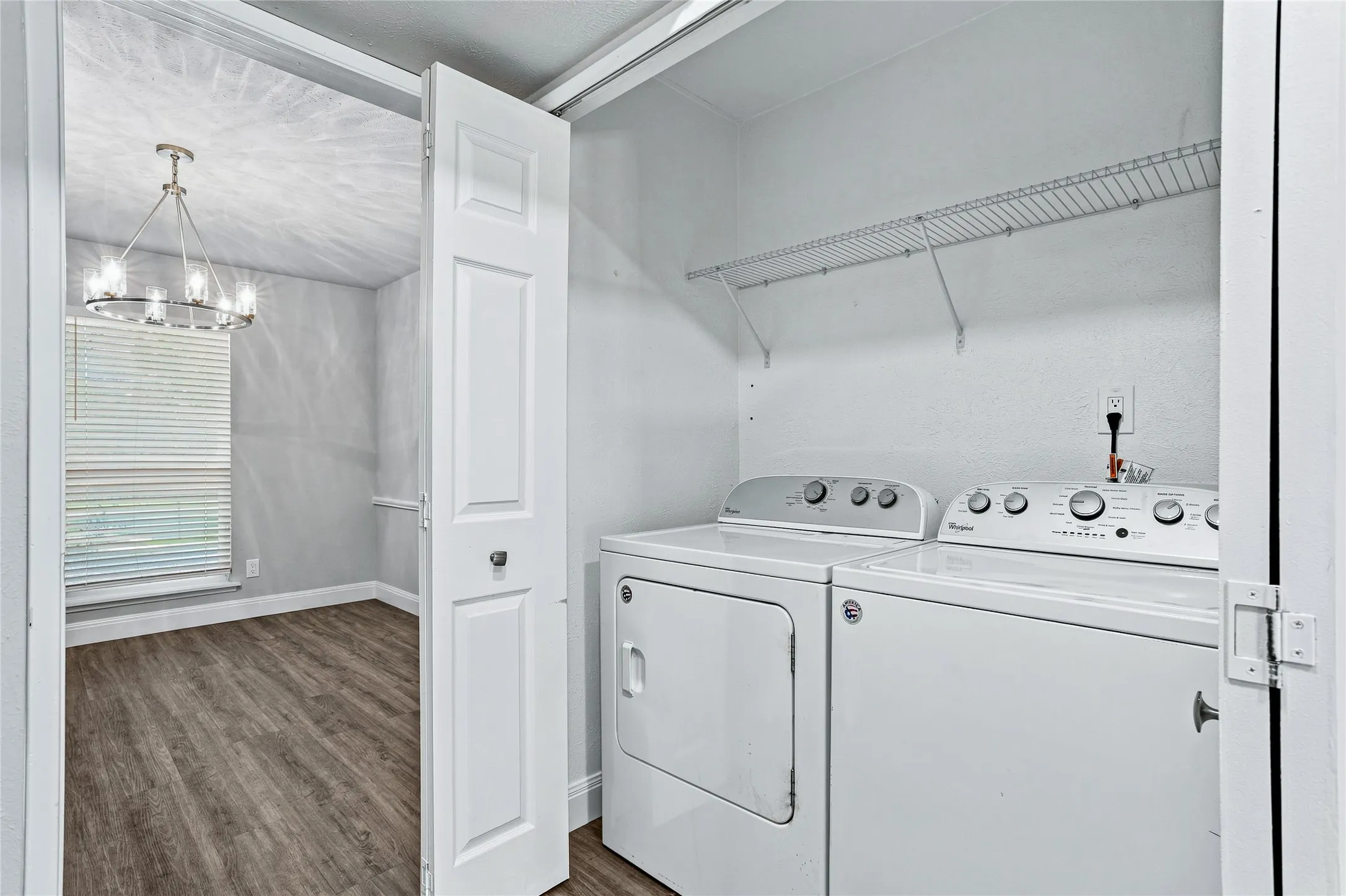 Washer & Dryer