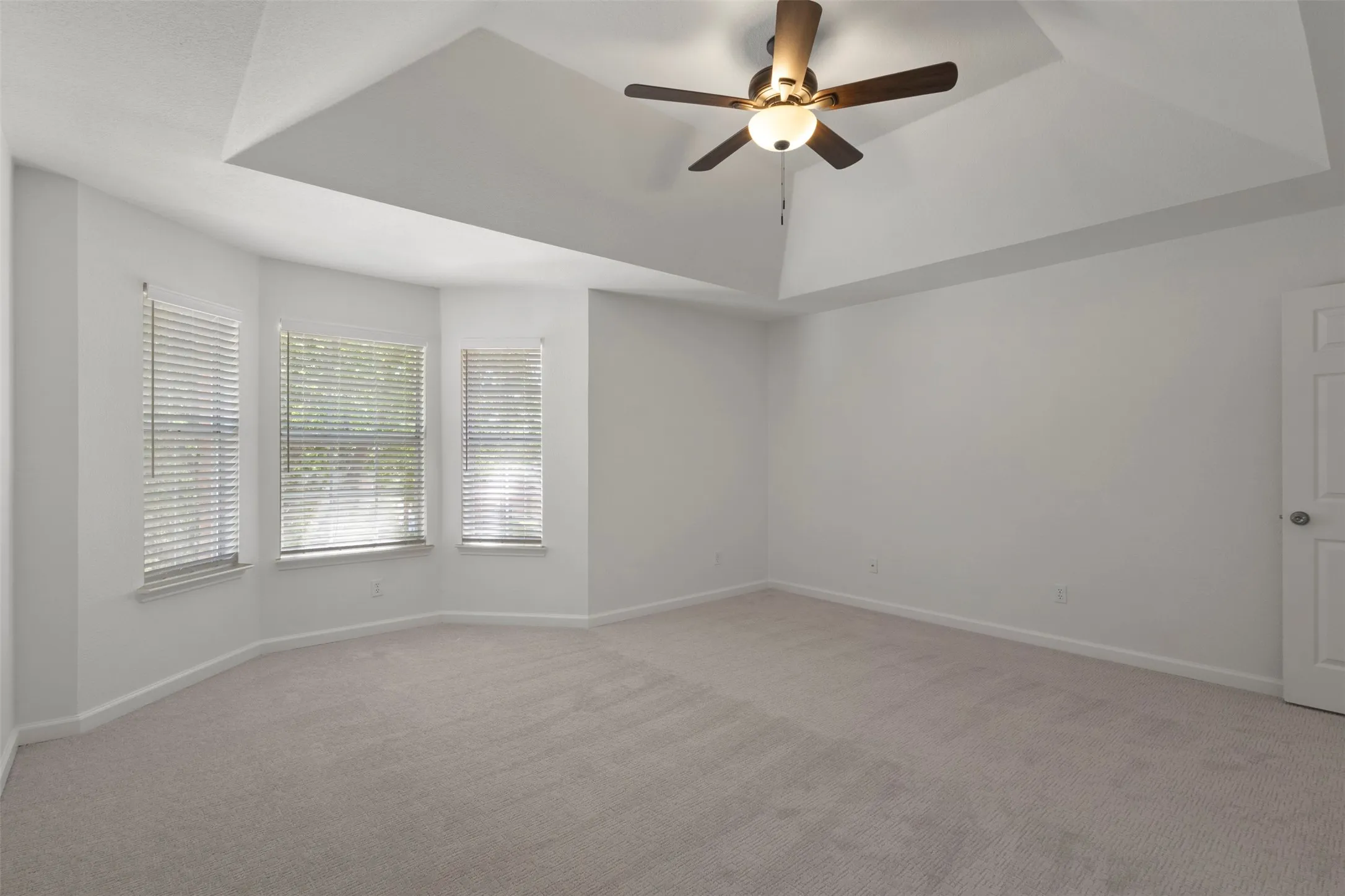 Single Family Residence For Sale in Collin County , 730 Fairlawn Street, Allen, Texas 75002, 4 Bedroom, 3 Bathroom, 2 Garage spaces, 2,915 Sqft, built in 1995, mls#21360056, Real Estate Agent in Allen, Homes For Sale in Collin county, Homes For Sale in Allen, Realtor in Allen Texas, Real Estate Brokerage Independent Realty Texas, Luminita Cordes Realtor