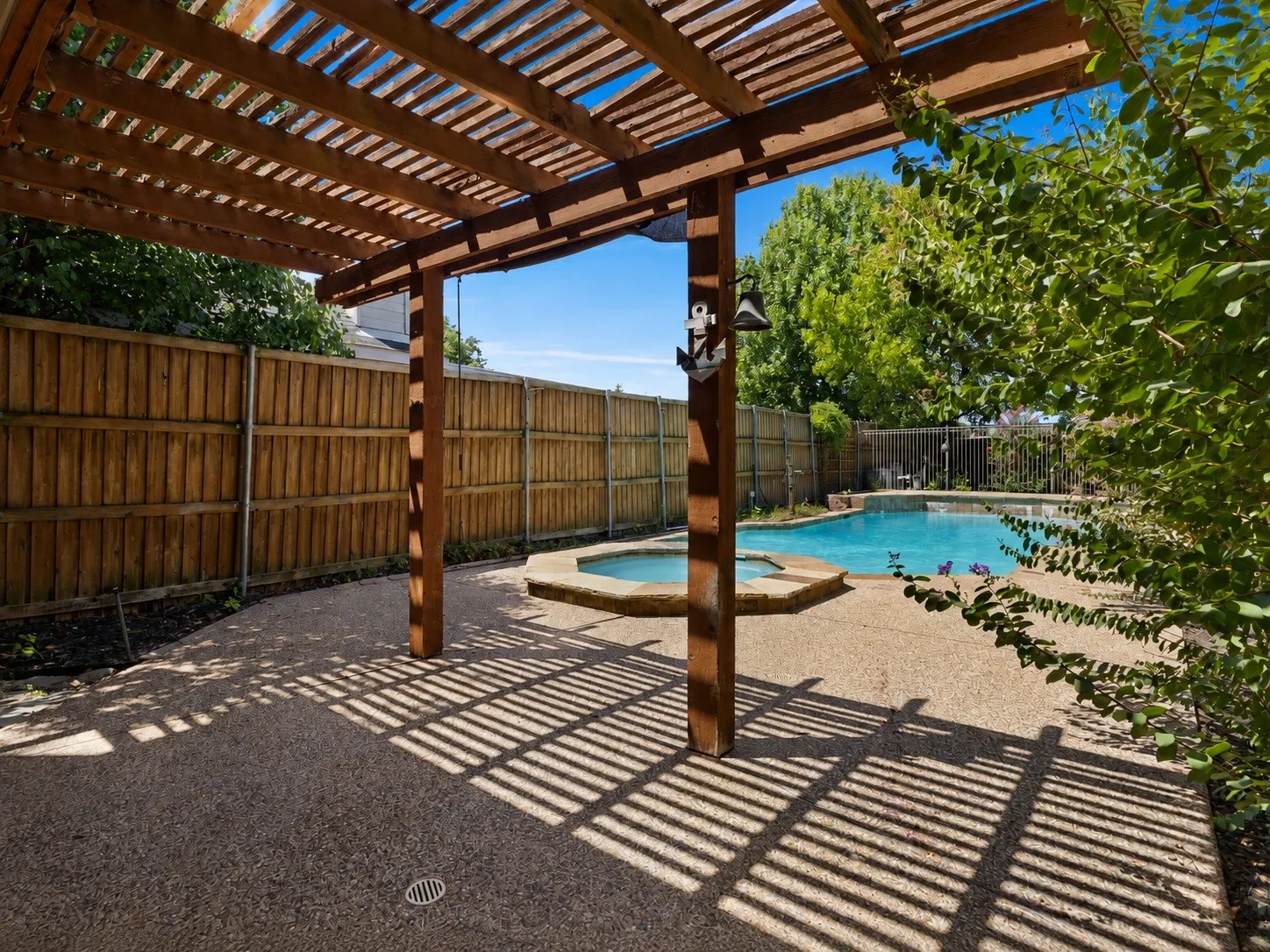 Single Family Residence For Sale in Collin County , 730 Fairlawn Street, Allen, Texas 75002, 4 Bedroom, 3 Bathroom, 2 Garage spaces, 2,915 Sqft, built in 1995, mls#21360056, Real Estate Agent in Allen, Homes For Sale in Collin county, Homes For Sale in Allen, Realtor in Allen Texas, Real Estate Brokerage Independent Realty Texas, Luminita Cordes Realtor