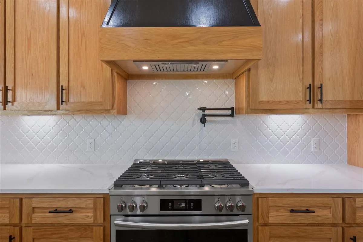 Single Family Residence For Sale in Mc Lennan County , 569 Lacek Mill Road, China Spring, Texas 76633, 4 Bedroom, 3 Bathroom, 2 Garage spaces, 2,341 Sqft, built in 2026, mls#21362197, Real Estate Agent in China Spring, Homes For Sale in Mc Lennan county, Homes For Sale in China Spring, Realtor in China Spring Texas, Real Estate Brokerage Independent Realty Texas, Luminita Cordes Realtor