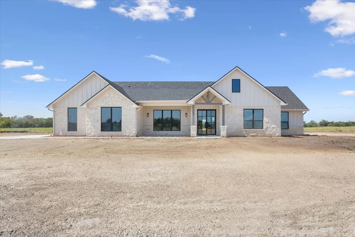 Single Family Residence For Sale in Mc Lennan County , 569 Lacek Mill Road, China Spring, Texas 76633, 4 Bedroom, 3 Bathroom, 2 Garage spaces, 2,341 Sqft, built in 2026, mls#21362197, Real Estate Agent in China Spring, Homes For Sale in Mc Lennan county, Homes For Sale in China Spring, Realtor in China Spring Texas, Real Estate Brokerage Independent Realty Texas, Luminita Cordes Realtor