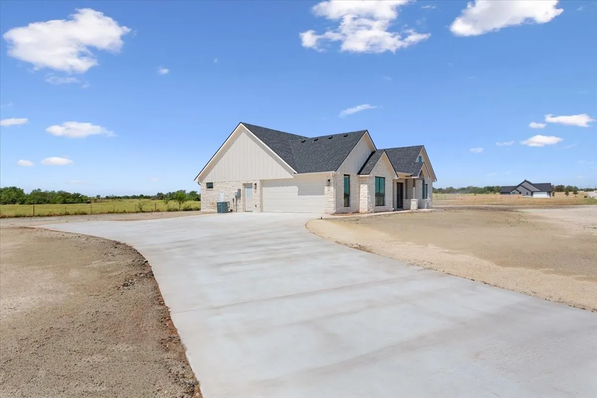Single Family Residence For Sale in Mc Lennan County , 569 Lacek Mill Road, China Spring, Texas 76633, 4 Bedroom, 3 Bathroom, 2 Garage spaces, 2,341 Sqft, built in 2026, mls#21362197, Real Estate Agent in China Spring, Homes For Sale in Mc Lennan county, Homes For Sale in China Spring, Realtor in China Spring Texas, Real Estate Brokerage Independent Realty Texas, Luminita Cordes Realtor