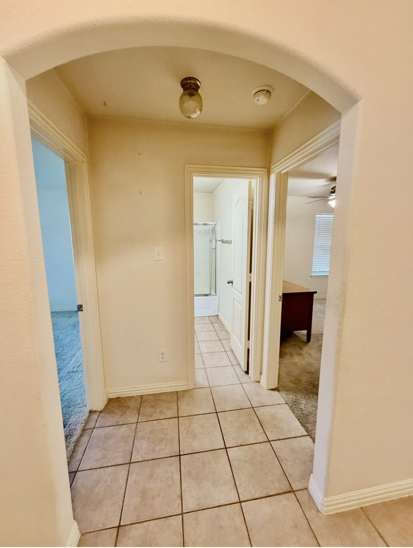 Single Family Residence For Sale in Tarrant County , 6633 Sierra Madre Drive, Fort Worth, Texas 76179, 3 Bedroom, 2 Bathroom, 2 Garage spaces, 1,673 Sqft, built in 2005, mls#21363190, Real Estate Agent in Fort Worth, Homes For Sale in Tarrant county, Homes For Sale in Fort Worth, Realtor in Fort Worth Texas, Real Estate Brokerage Independent Realty Texas, Luminita Cordes Realtor