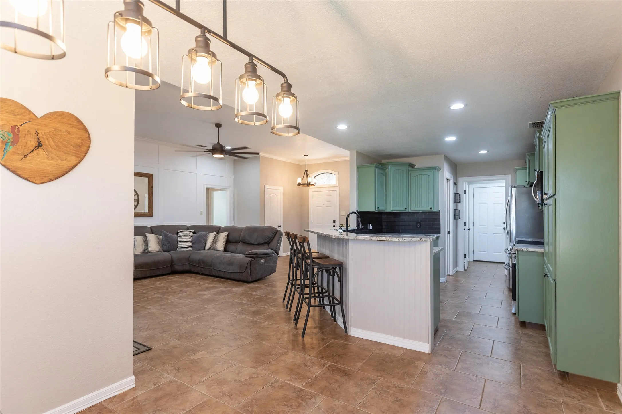 Single Family Residence For Sale in Taylor County , 174 Sanford Lane, Abilene, Texas 79602, 3 Bedroom, 2 Bathroom, 2 Garage spaces, 1,993 Sqft, built in 2008, mls#21362891, Real Estate Agent in Abilene, Homes For Sale in Taylor county, Homes For Sale in Abilene, Realtor in Abilene Texas, Real Estate Brokerage Independent Realty Texas, Luminita Cordes Realtor