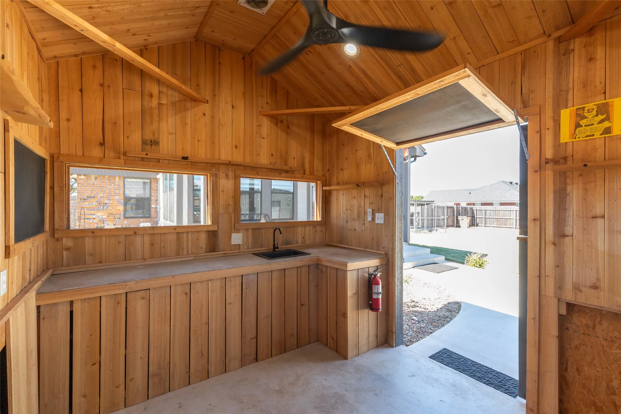 Single Family Residence For Sale in Taylor County , 174 Sanford Lane, Abilene, Texas 79602, 3 Bedroom, 2 Bathroom, 2 Garage spaces, 1,993 Sqft, built in 2008, mls#21362891, Real Estate Agent in Abilene, Homes For Sale in Taylor county, Homes For Sale in Abilene, Realtor in Abilene Texas, Real Estate Brokerage Independent Realty Texas, Luminita Cordes Realtor