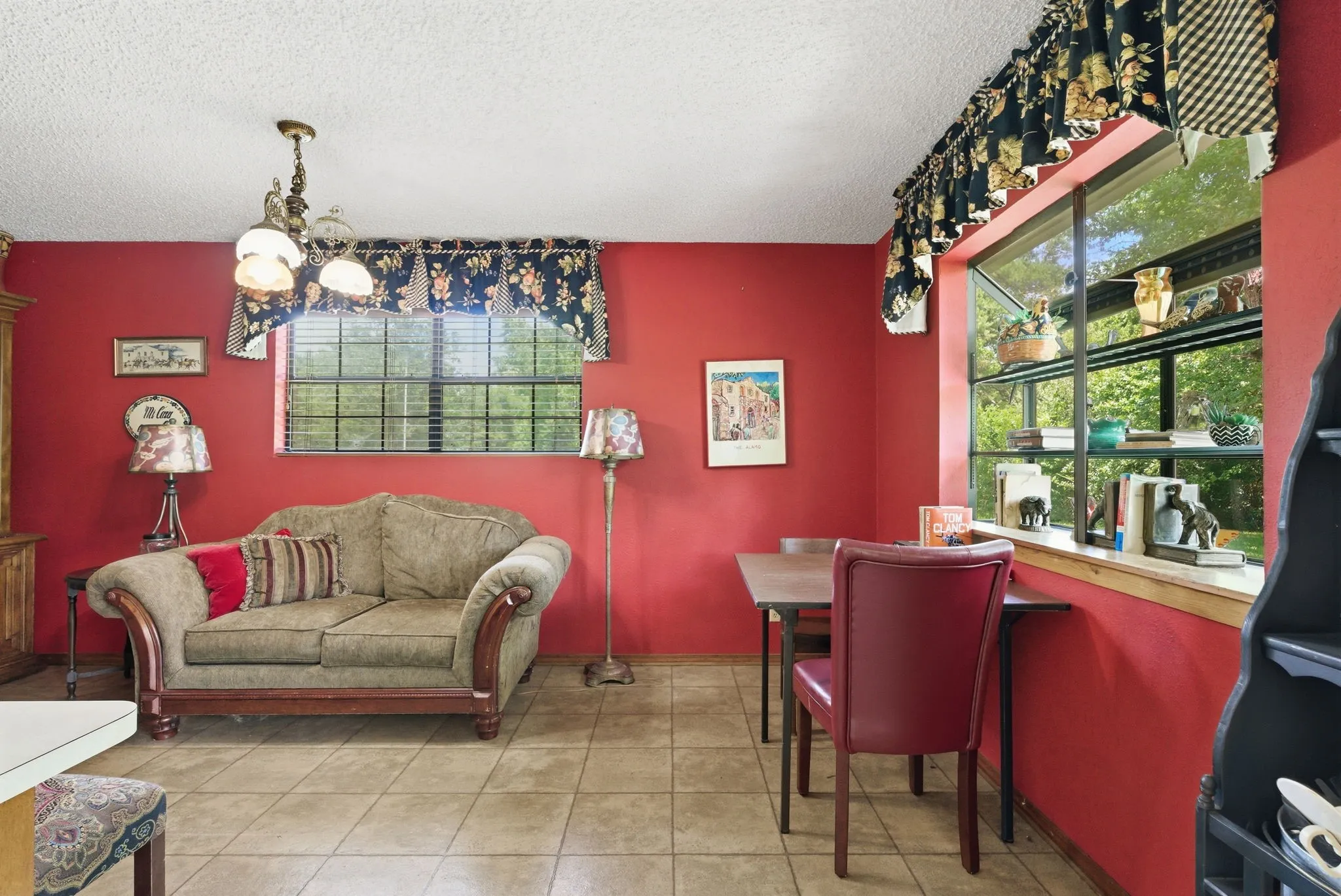 Farm For Sale in Smith County , 6146 County Road 334, Tyler, Texas 75708, 3 Bedroom, 3 Bathroom, 2 Garage spaces, 1,680 Sqft, built in 1985, Price $595,000, mls#21363145, Real Estate Agent in Tyler, Homes For Sale in Smith county, Homes For Sale in Tyler, Realtor in Tyler Texas, Real Estate Brokerage Independent Realty Texas, Luminita Cordes Realtor