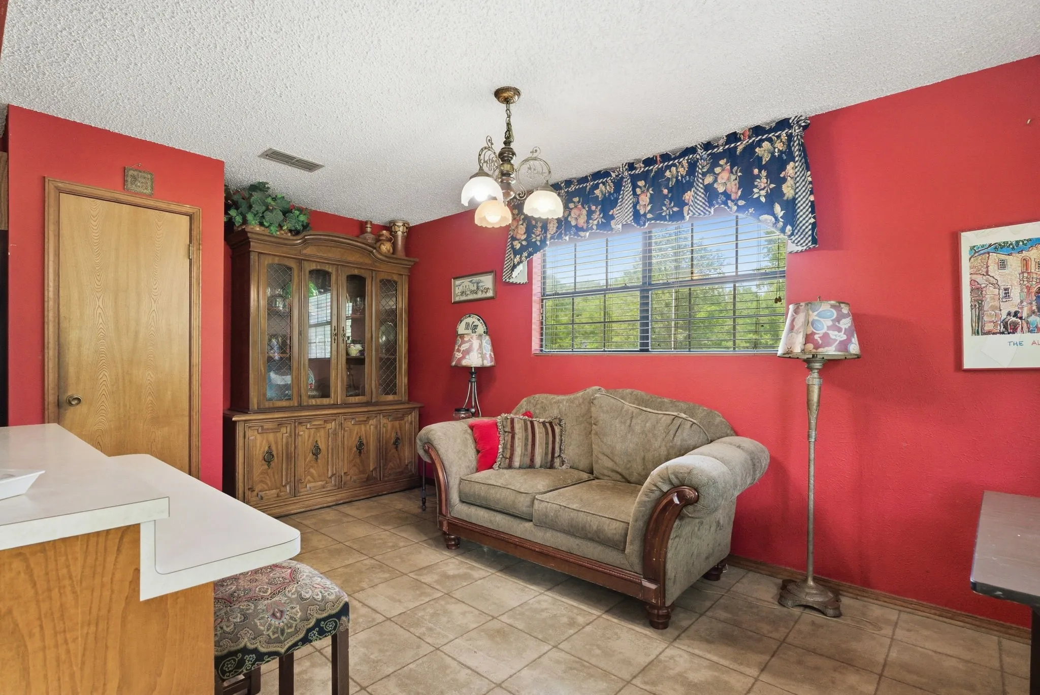 Farm For Sale in Smith County , 6146 County Road 334, Tyler, Texas 75708, 3 Bedroom, 3 Bathroom, 2 Garage spaces, 1,680 Sqft, built in 1985, Price $595,000, mls#21363145, Real Estate Agent in Tyler, Homes For Sale in Smith county, Homes For Sale in Tyler, Realtor in Tyler Texas, Real Estate Brokerage Independent Realty Texas, Luminita Cordes Realtor