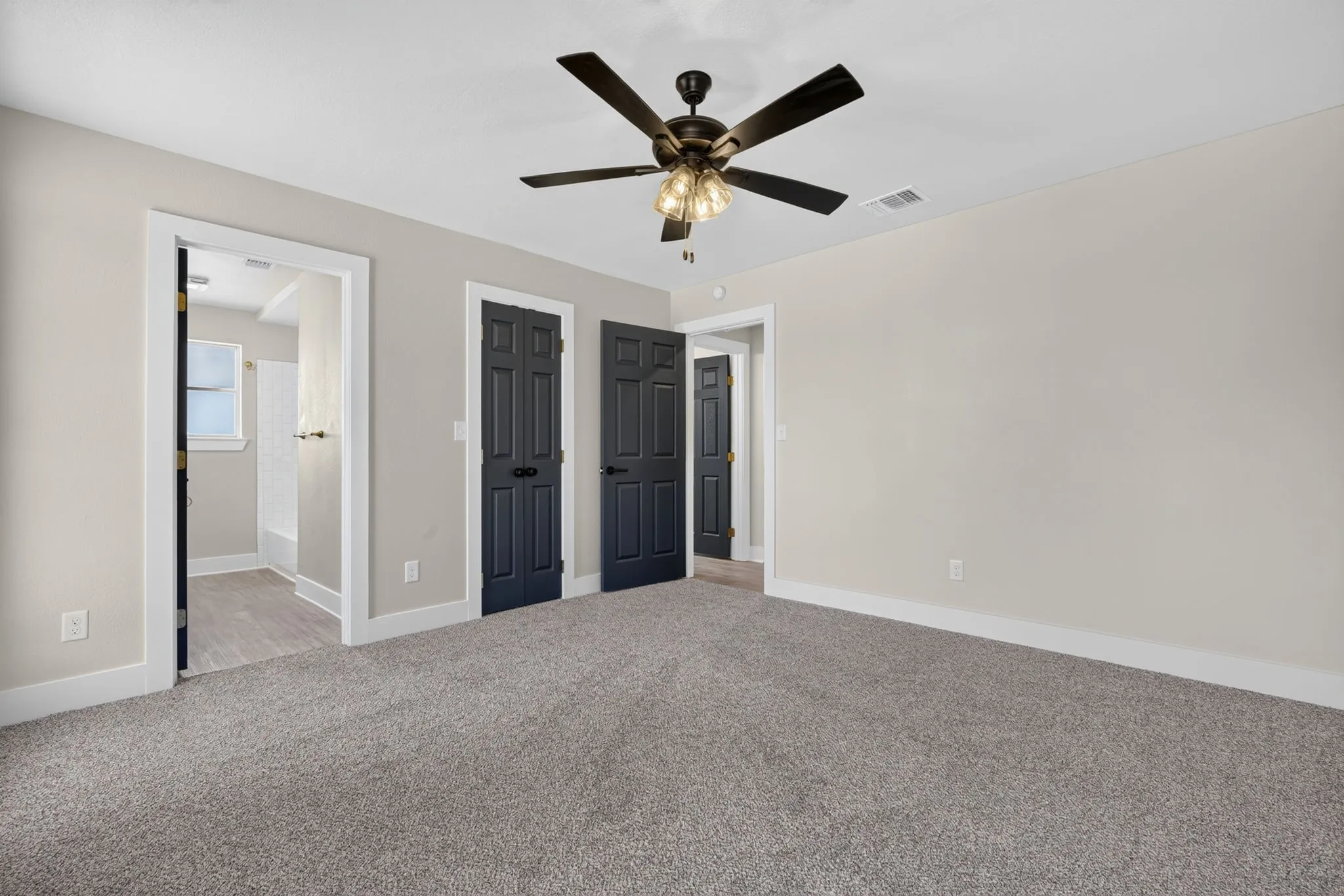 Single Family Residence For Sale in Palo Pinto County , 2201 SE 22nd Avenue, Mineral Wells, Texas 76067, 3 Bedroom, 2 Bathroom, 2 Garage spaces, 1,632 Sqft, built in 1968, mls#21362211, Real Estate Agent in Mineral Wells, Homes For Sale in Palo Pinto county, Homes For Sale in Mineral Wells, Realtor in Mineral Wells Texas, Real Estate Brokerage Independent Realty Texas, Luminita Cordes Realtor