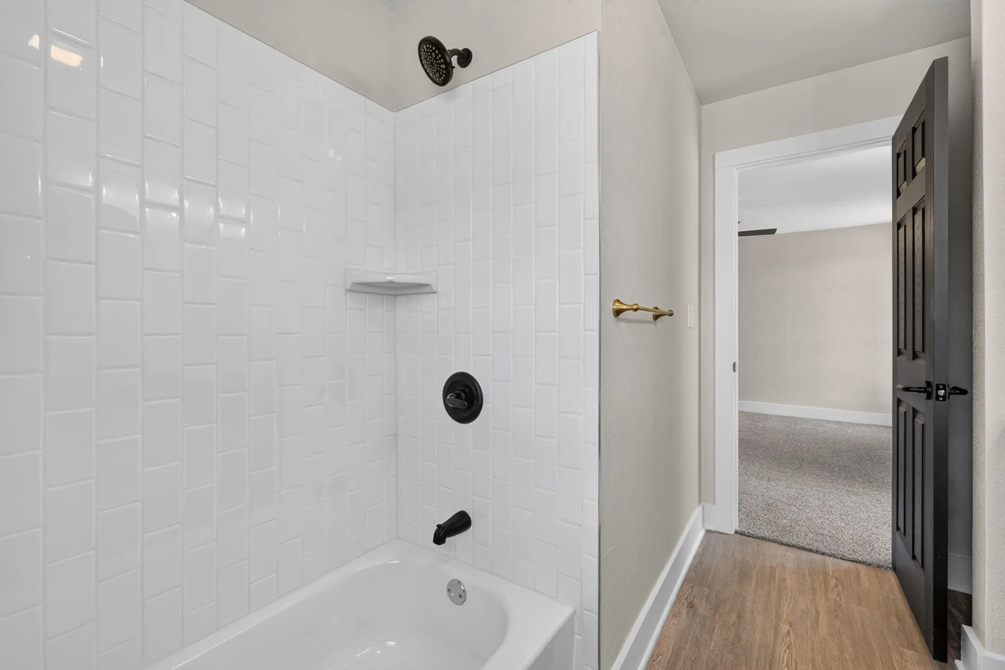Ensuite bath