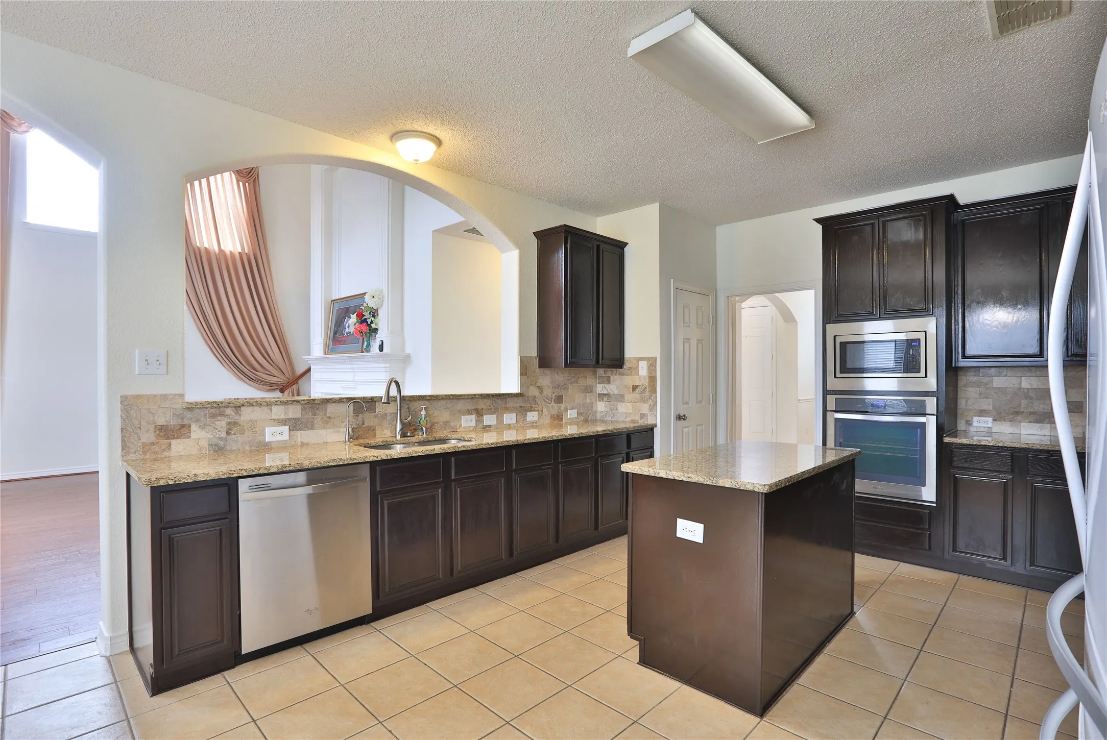 Single Family Residence For Sale in Collin County , 7416 Brookdale Drive, Plano, Texas 75024, 4 Bedroom, 4 Bathroom, 1 Garage spaces, 3,383 Sqft, built in 1997, mls#21363205, Real Estate Agent in Plano, Homes For Sale in Collin county, Homes For Sale in Plano, Realtor in Plano Texas, Real Estate Brokerage Independent Realty Texas, Luminita Cordes Realtor