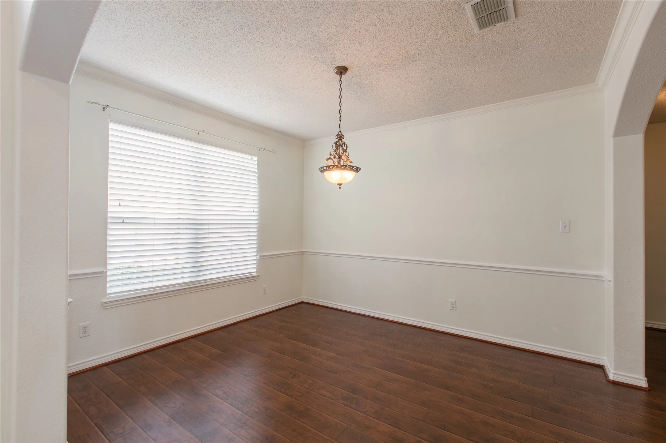 Single Family Residence For Sale in Collin County , 7416 Brookdale Drive, Plano, Texas 75024, 4 Bedroom, 4 Bathroom, 1 Garage spaces, 3,383 Sqft, built in 1997, mls#21363205, Real Estate Agent in Plano, Homes For Sale in Collin county, Homes For Sale in Plano, Realtor in Plano Texas, Real Estate Brokerage Independent Realty Texas, Luminita Cordes Realtor