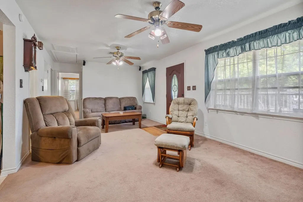 Single Family Residence For Sale in Denton County , 1510 Stanford Court, Denton, Texas 76210, 3 Bedroom, 3 Bathroom, 2 Garage spaces, 1,242 Sqft, built in 2004, mls#21349462, Real Estate Agent in Denton, Homes For Sale in Denton county, Homes For Sale in Denton, Realtor in Denton Texas, Real Estate Brokerage Independent Realty Texas, Luminita Cordes Realtor